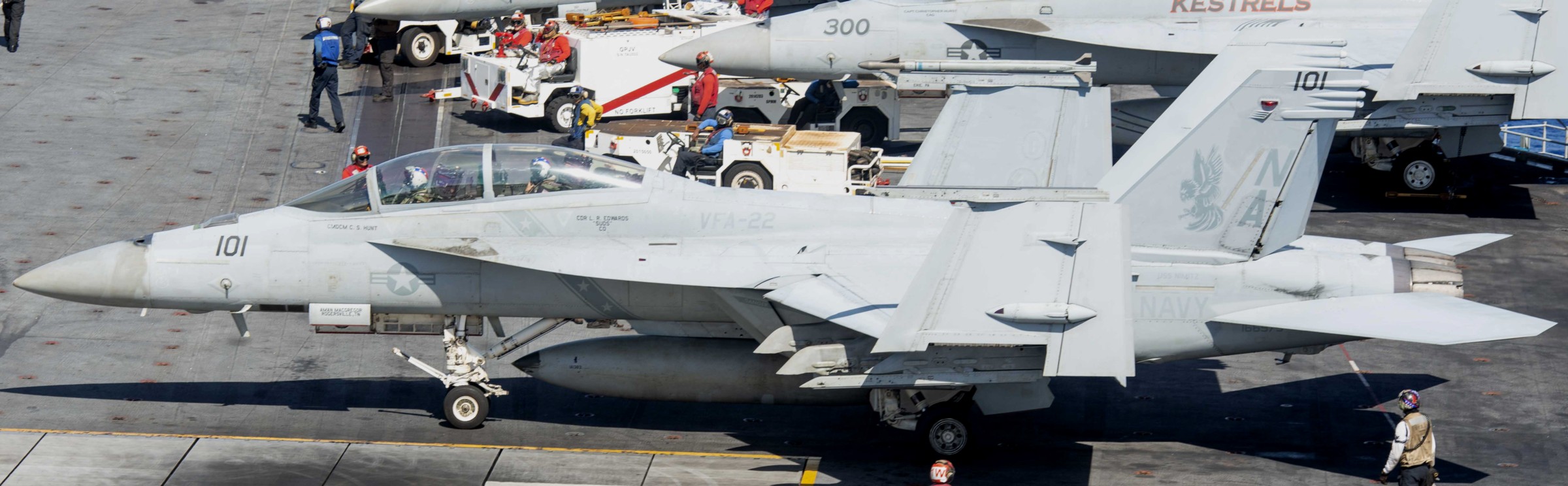 vfa-22 fighting redcocks strike fighter squadron f/a-18f super hornet cvw-17 cvn-68 uss nimitz 164