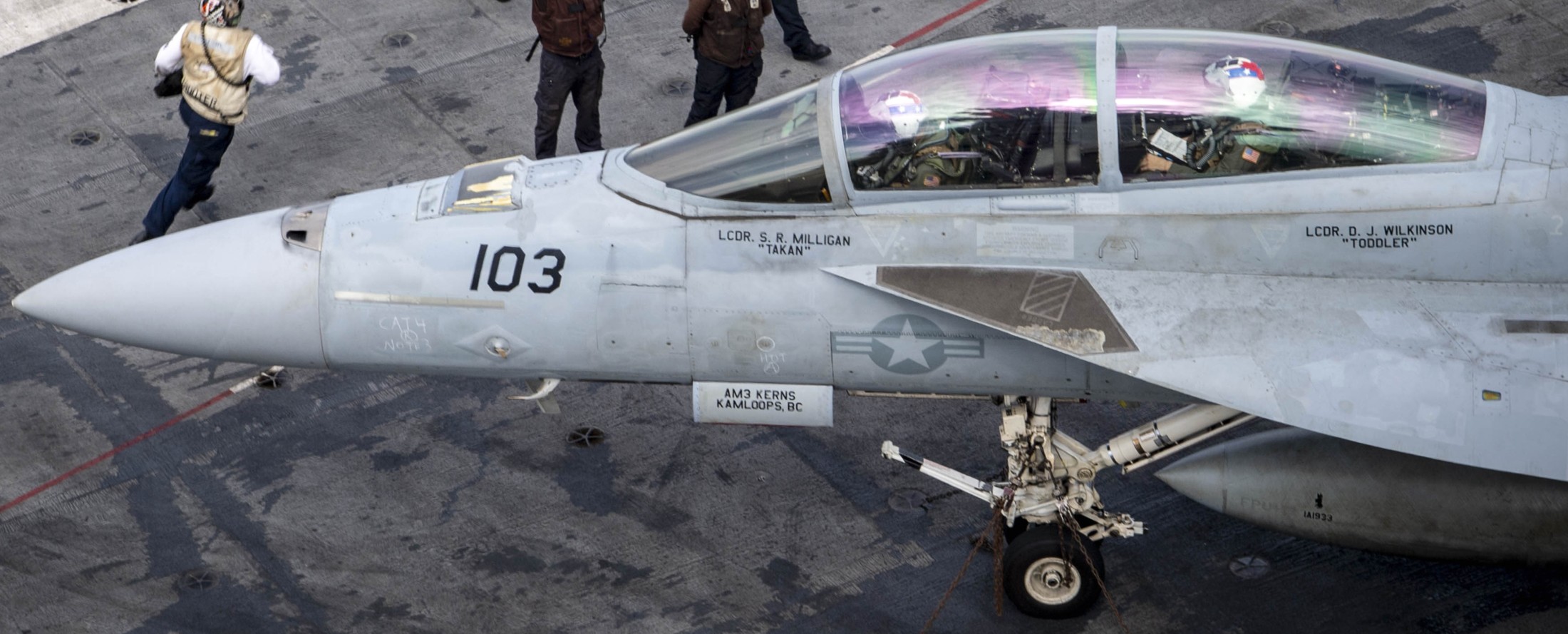vfa-22 fighting redcocks strike fighter squadron f/a-18f super hornet cvw-17 cvn-68 uss nimitz june 2025 cockpit
