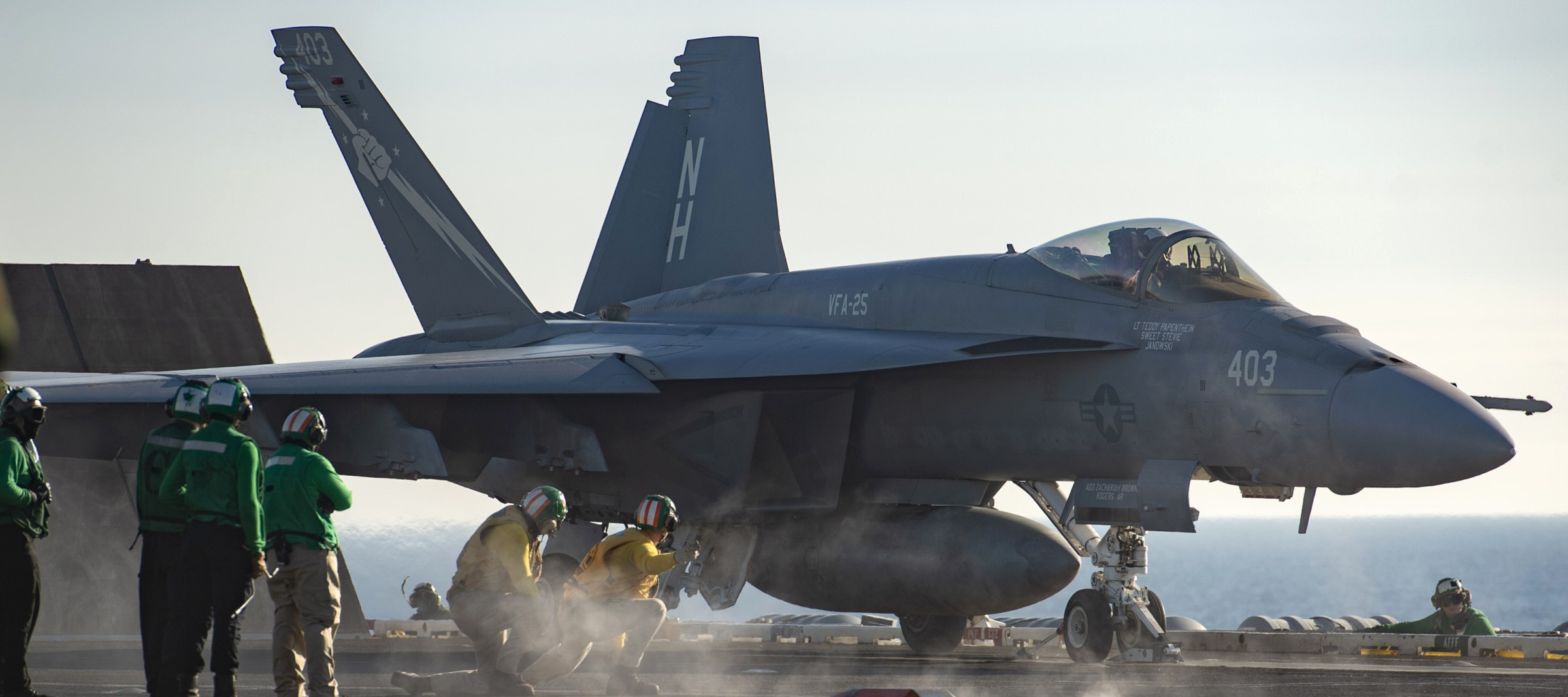 vfa-25 fist of the fleet strike fighter squadron f/a-18e super hornet cvw-11 cvn-71 uss theodore roosevelt 2023 78