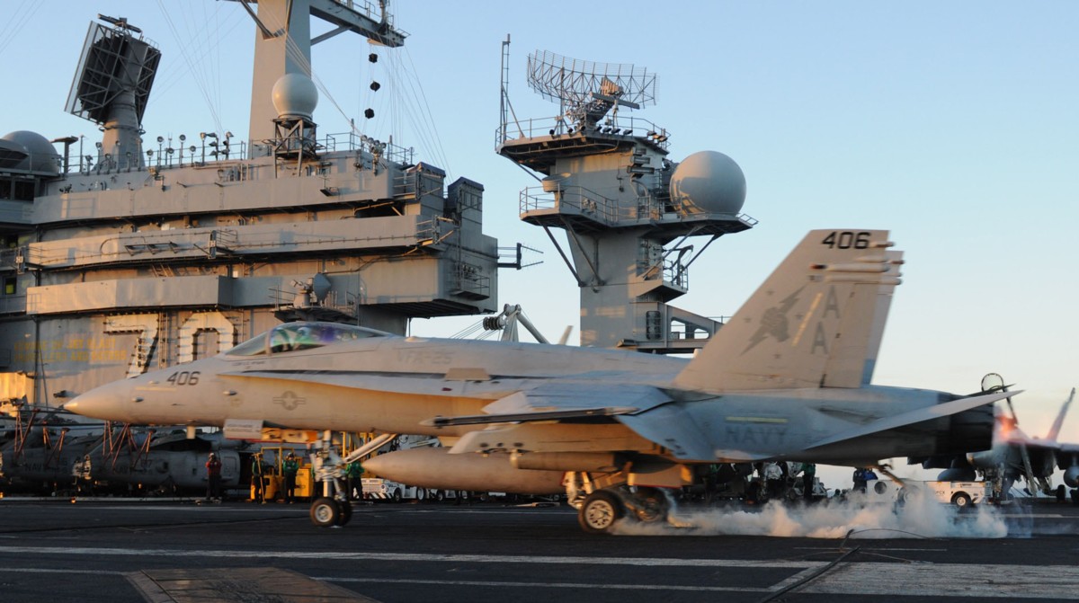 vfa-25 fist of the fleet strike fighter squadron f/a-18c hornet cvn-70 uss carl vinson cvw-17 us navy 102p