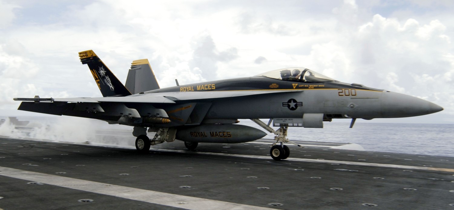 vfa-27 royal maces strike fighter squadron f/a-18e super hornet cv-63 uss kitty hawk cvw-5 us navy 185p