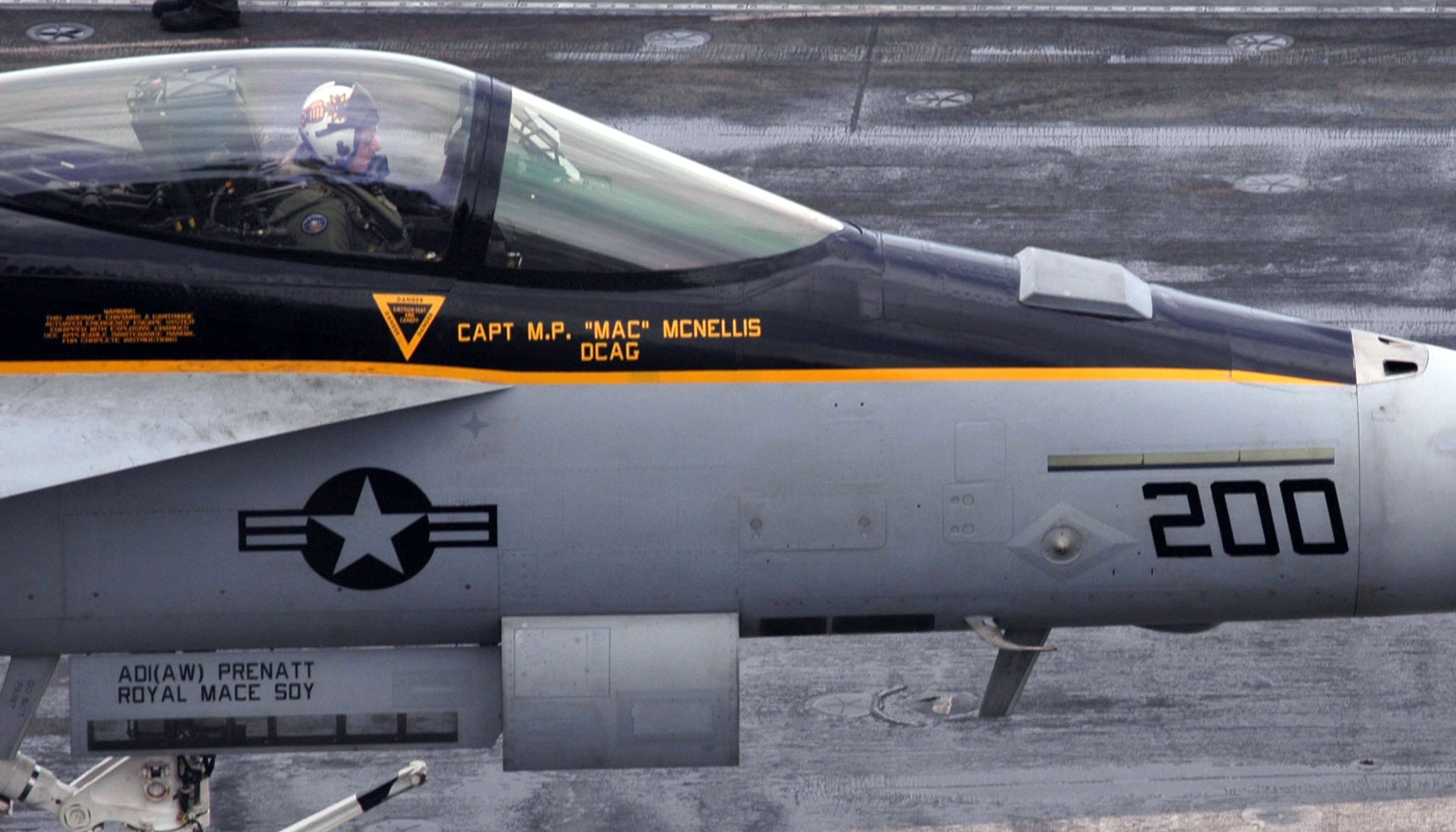 vfa-27 royal maces strike fighter squadron f/a-18e super hornet cv-63 uss kitty hawk cvw-5 us navy 202p