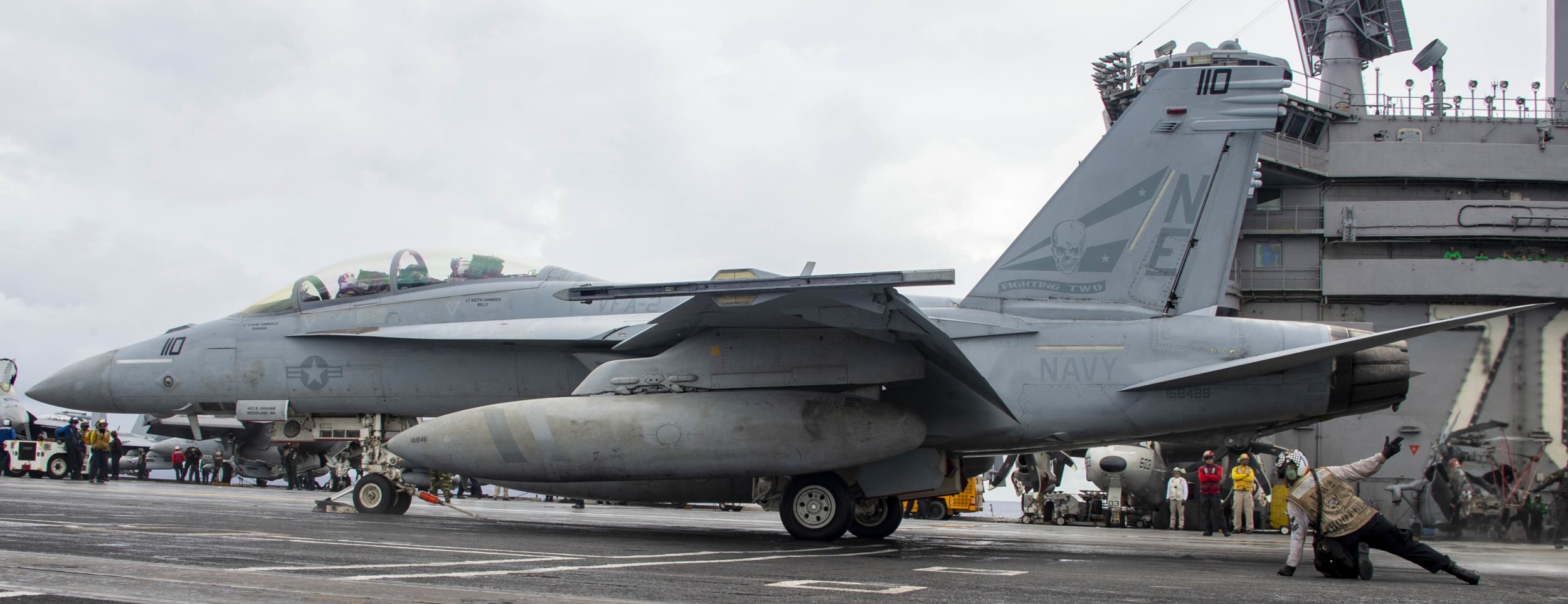 vfa-2 bounty hunters strike fighter squadron us navy f/a-18f super hornet carrier air wing cvw-2 uss carl vinson cvn-70 85