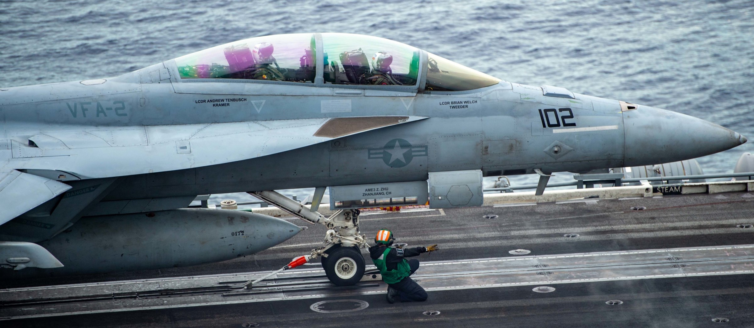 vfa-2 bounty hunters strike fighter squadron us navy f/a-18f super hornet carrier air wing cvw-2 uss carl vinson cvn-70 93