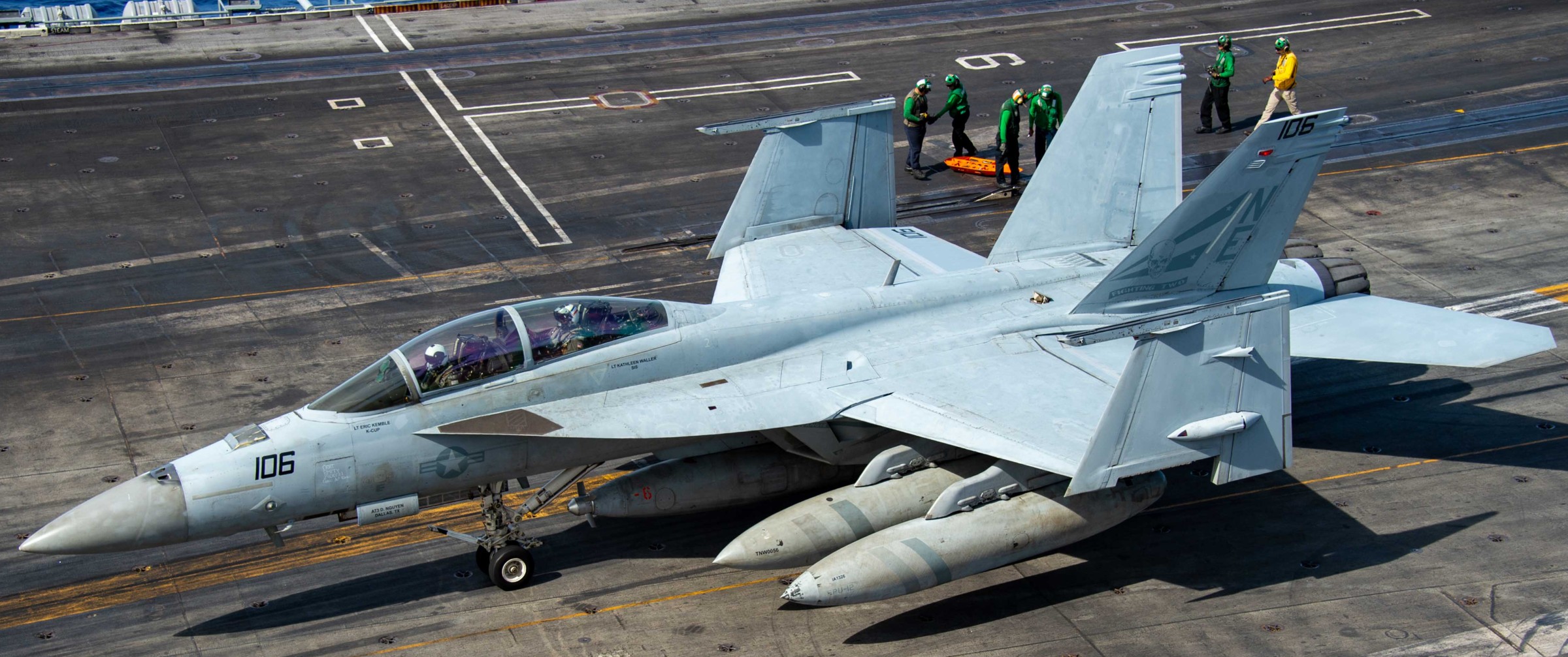 vfa-2 bounty hunters strike fighter squadron us navy f/a-18f super hornet carrier air wing cvw-2 uss carl vinson cvn-70 101