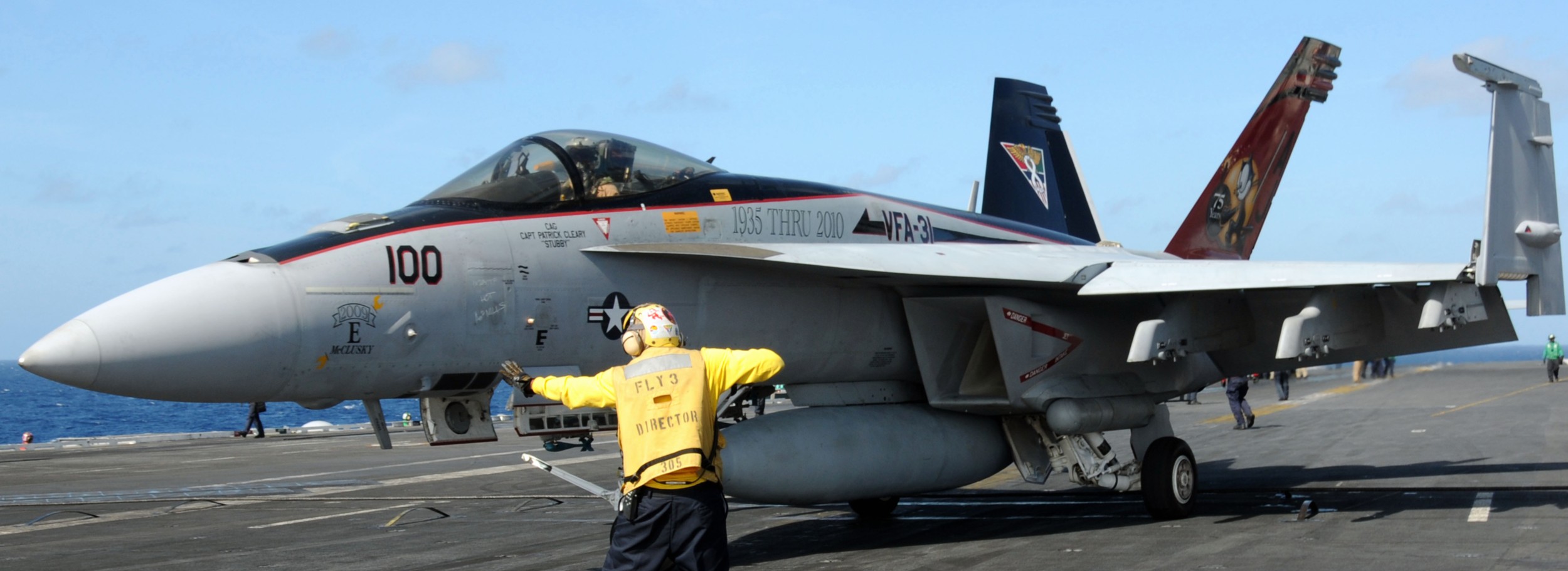 vfa-31 tomcatters strike fighter squadron f/a-18e super hornet us navy cvn-77 uss george h. w. bush cvw-8 08