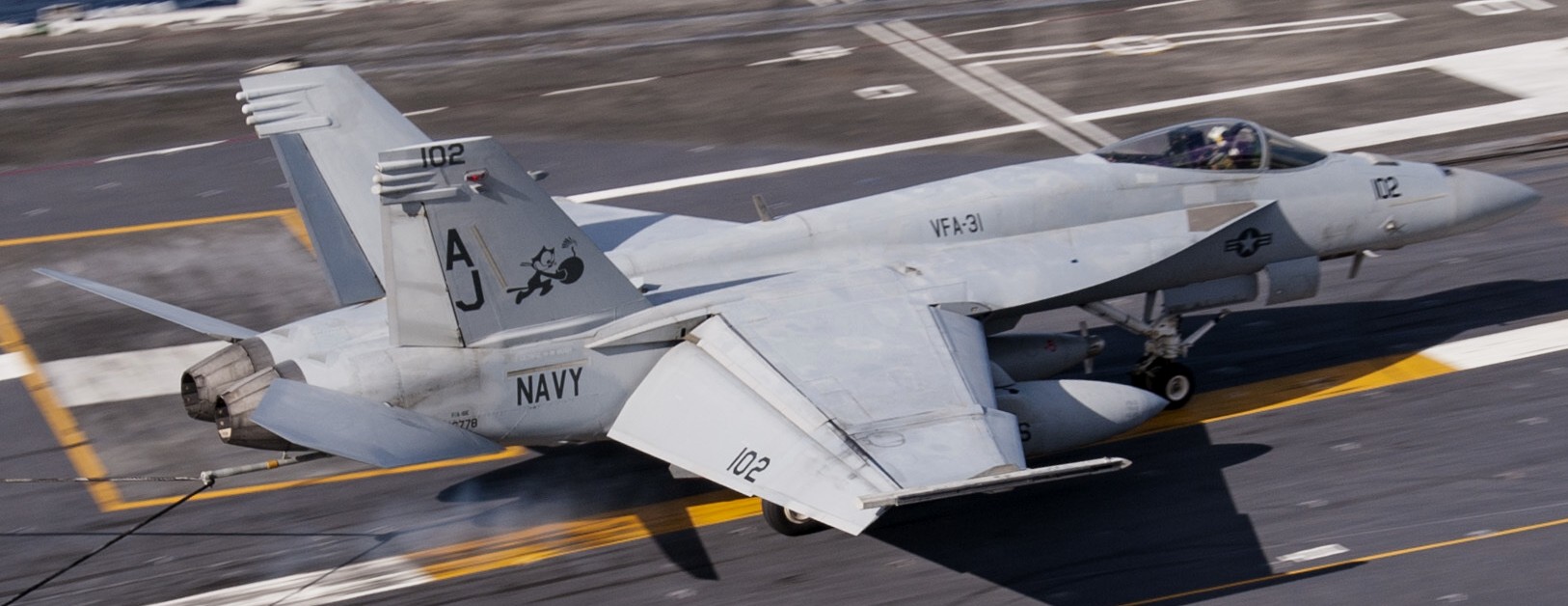 vfa-31 tomcatters strike fighter squadron f/a-18e super hornet us navy cvn-77 uss george h. w. bush cvw-8 60