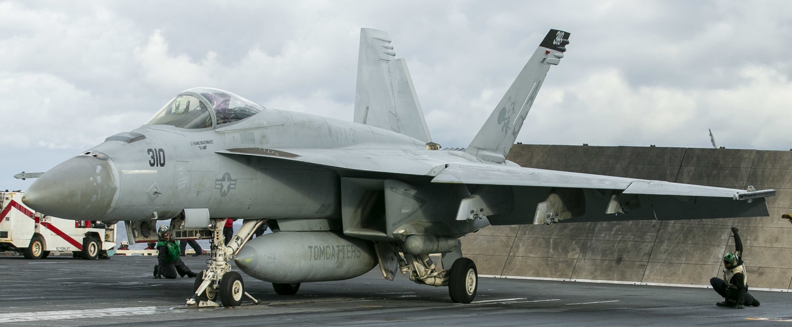 vfa-31 tomcatters strike fighter squadron f/a-18e super hornet us navy cvn-78 uss gerald r. ford cvw-8 104