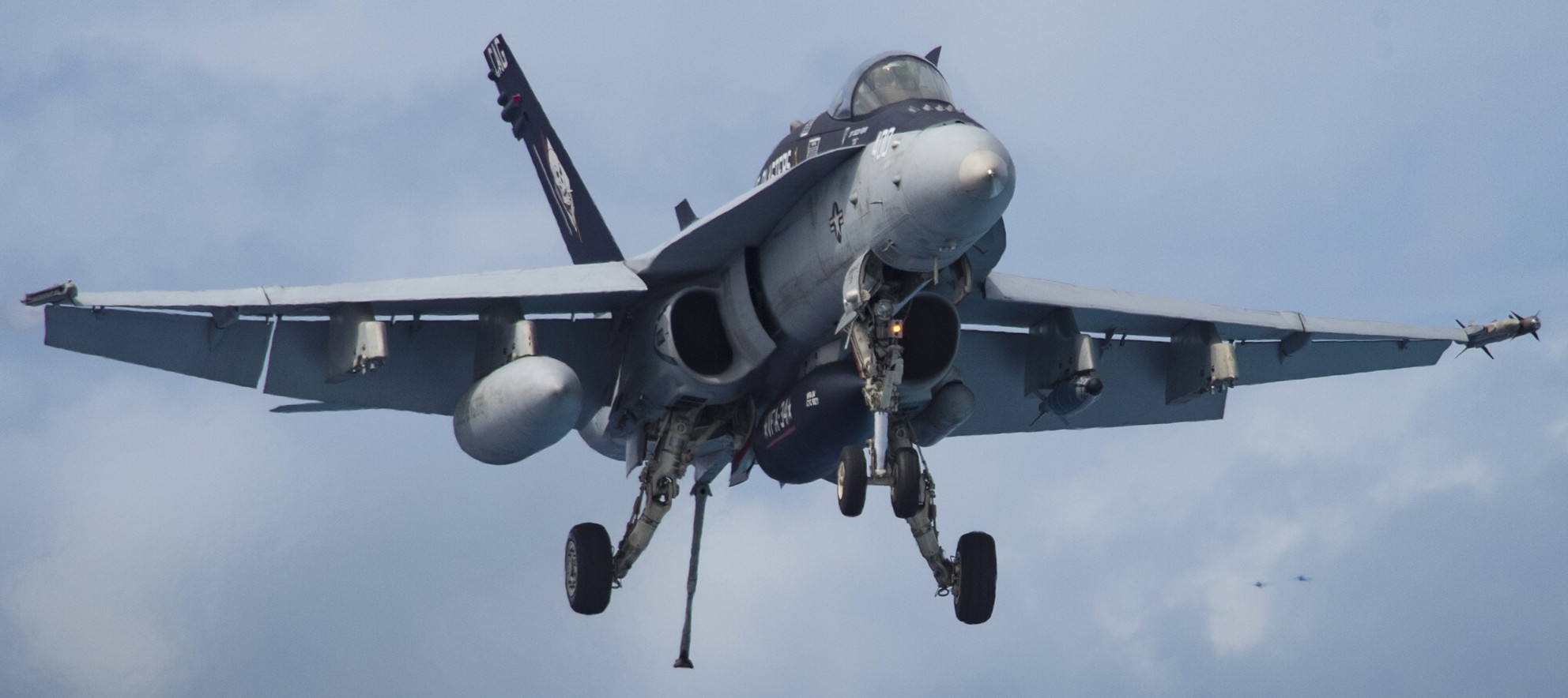 vfa-34 blue blasters strike fighter squadron f/a-18c hornet cvn-70 uss carl vinson cvw-2 us navy 36
