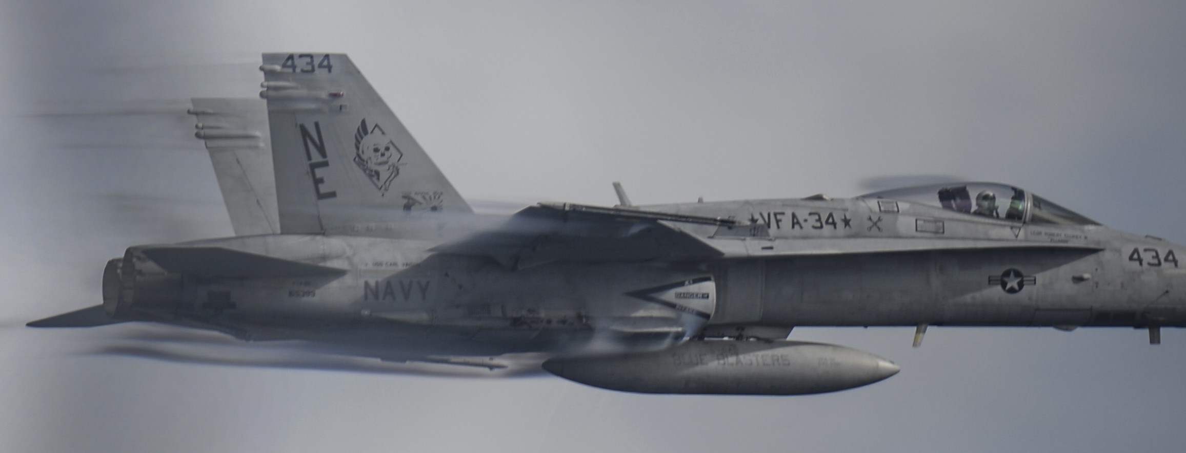 vfa-34 blue blasters strike fighter squadron f/a-18c hornet cvn-70 uss carl vinson cvw-2 us navy 63