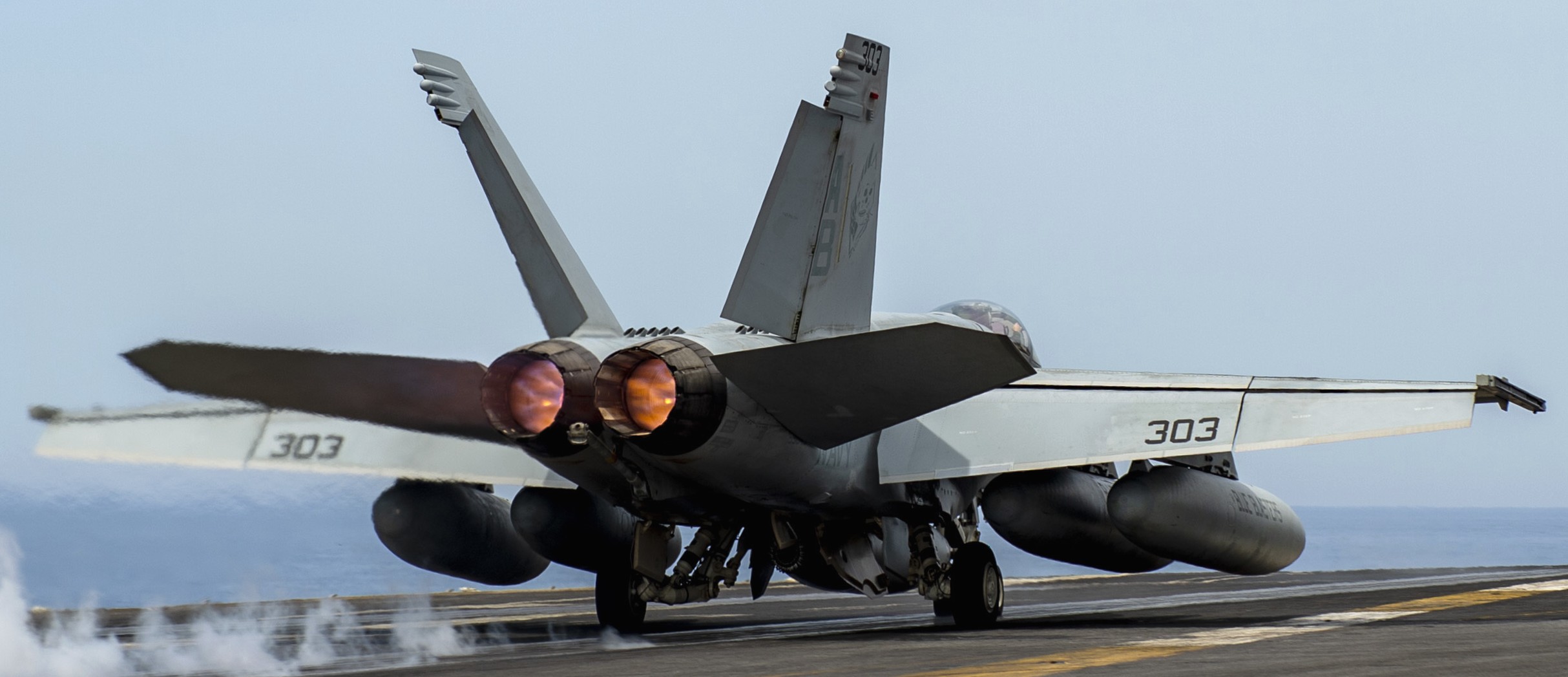 vfa-34 blue blasters strike fighter squadron f/a-18e super hornet cvn-75 uss harry s. truman cvw-8 us navy 107