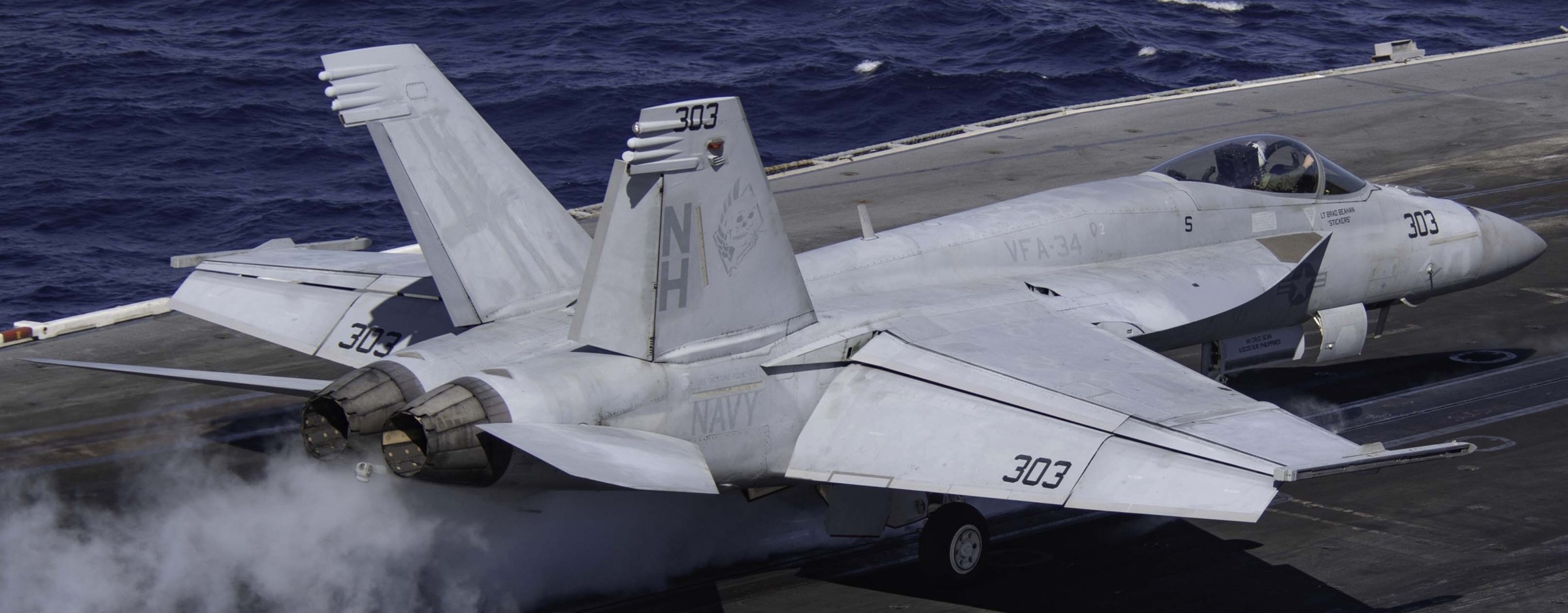 vfa-34 blue blasters strike fighter squadron f/a-18e super hornet cvw-11 cvn-71 uss theodore roosevelt 128