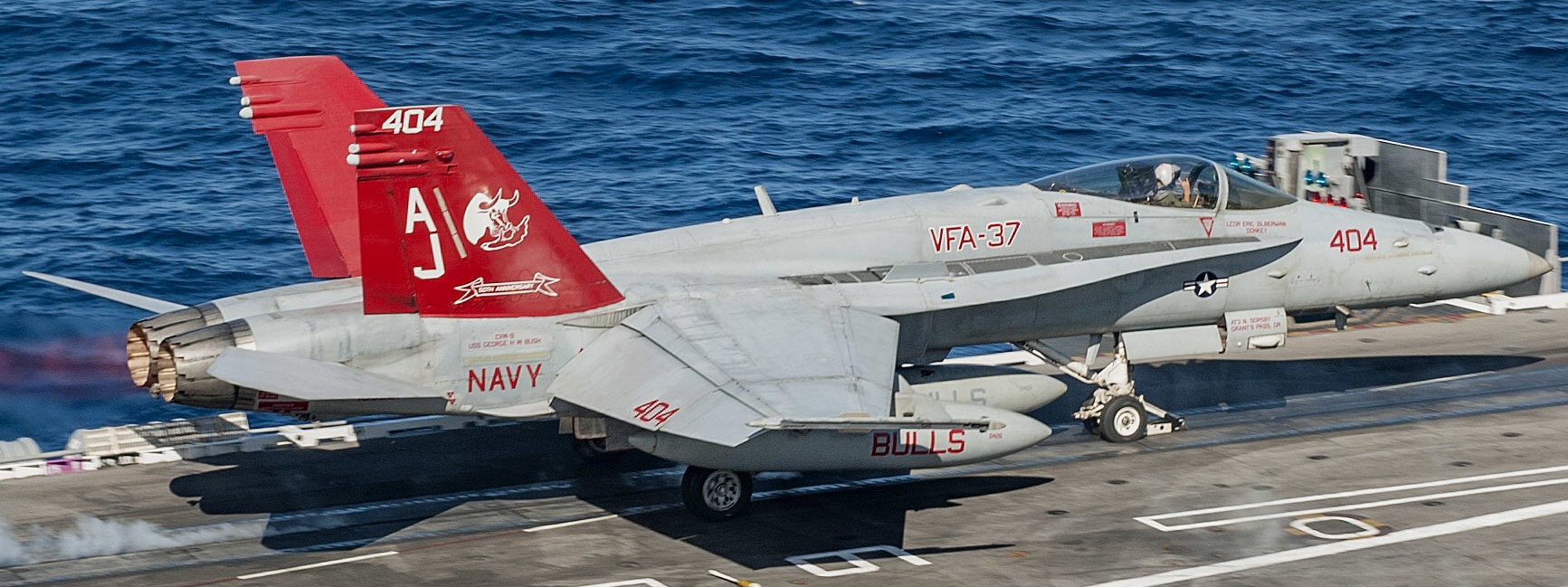 vfa-37 ragin' bulls strike fighter squadron f/a-18c hornet cvw-8 uss george h. w. bush cvn-77 us navy 79