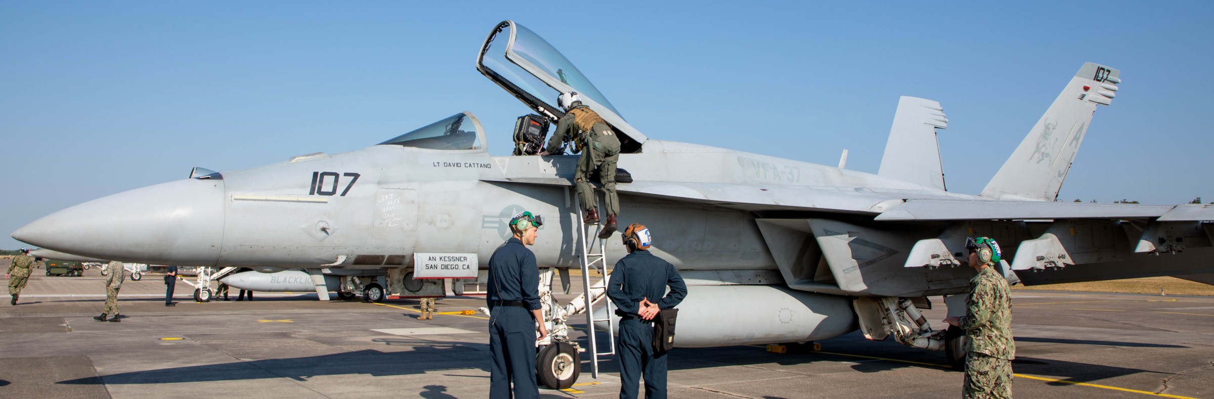 vfa-37 ragin' bulls strike fighter squadron f/a-18e super hornet nato exercise air defender 2023 hohn air base germany