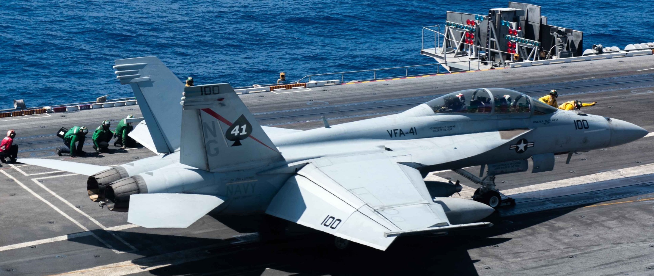 vfa-41 black aces strike fighter squadron f/a-18f super hornet cvw-9 cvn-70 uss john c. stennis us navy 49