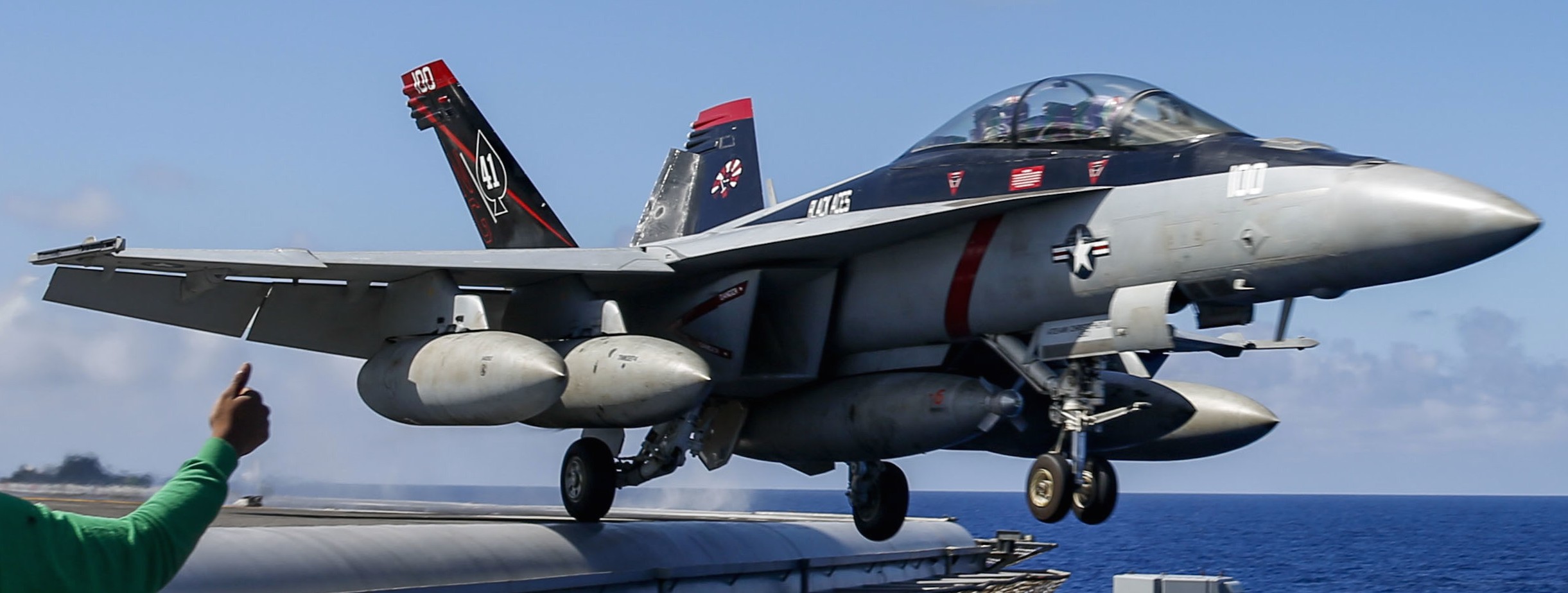 vfa-41 black aces strike fighter squadron f/a-18f super hornet cvw-9 cvn-72 uss abraham lincoln us navy 74