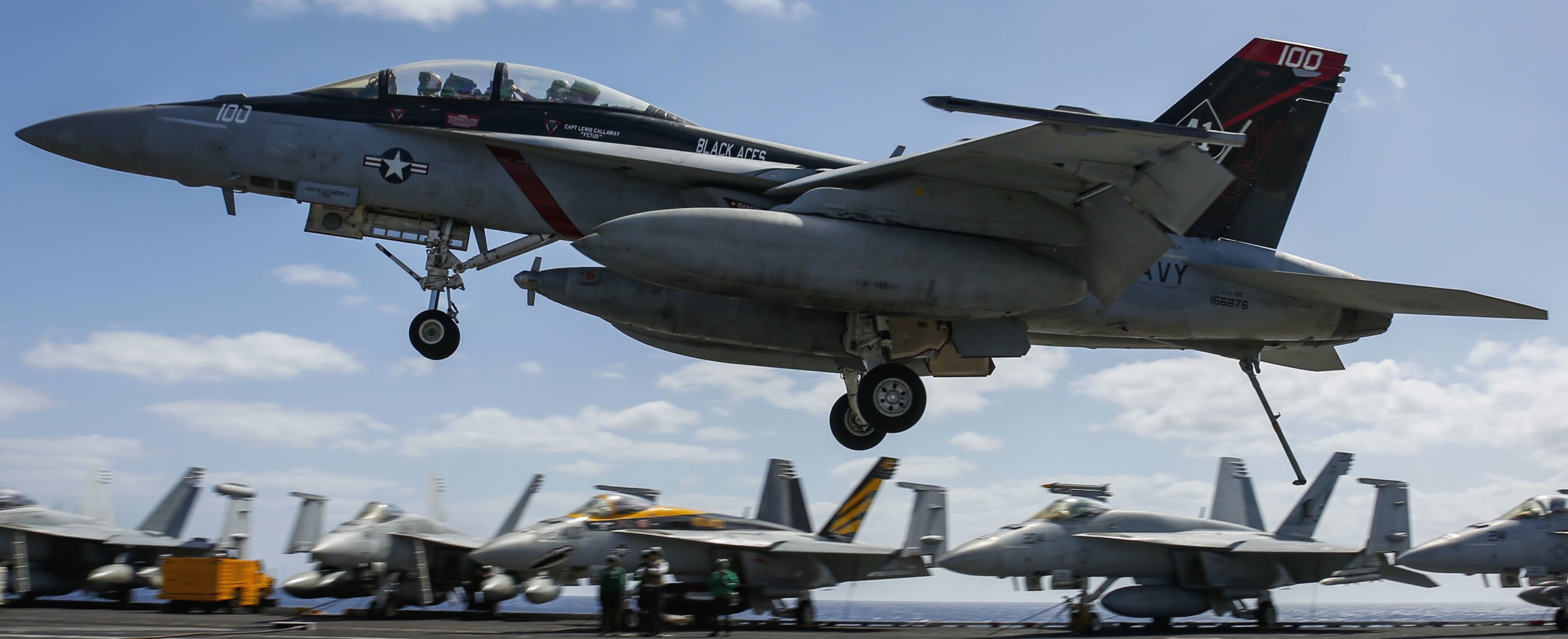 vfa-41 black aces strike fighter squadron f/a-18f super hornet cvw-9 cvn-72 uss abraham lincoln us navy 75