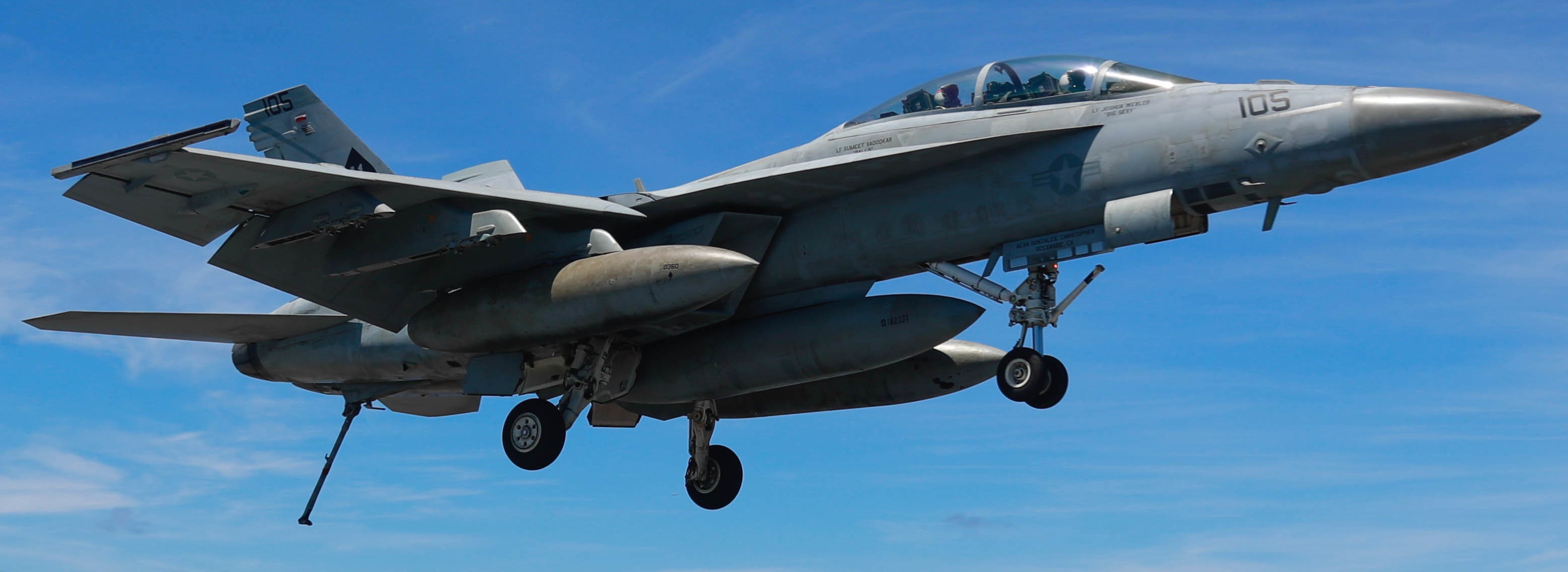 vfa-41 black aces strike fighter squadron f/a-18f super hornet cvw-9 cvn-72 uss abraham lincoln us navy 97