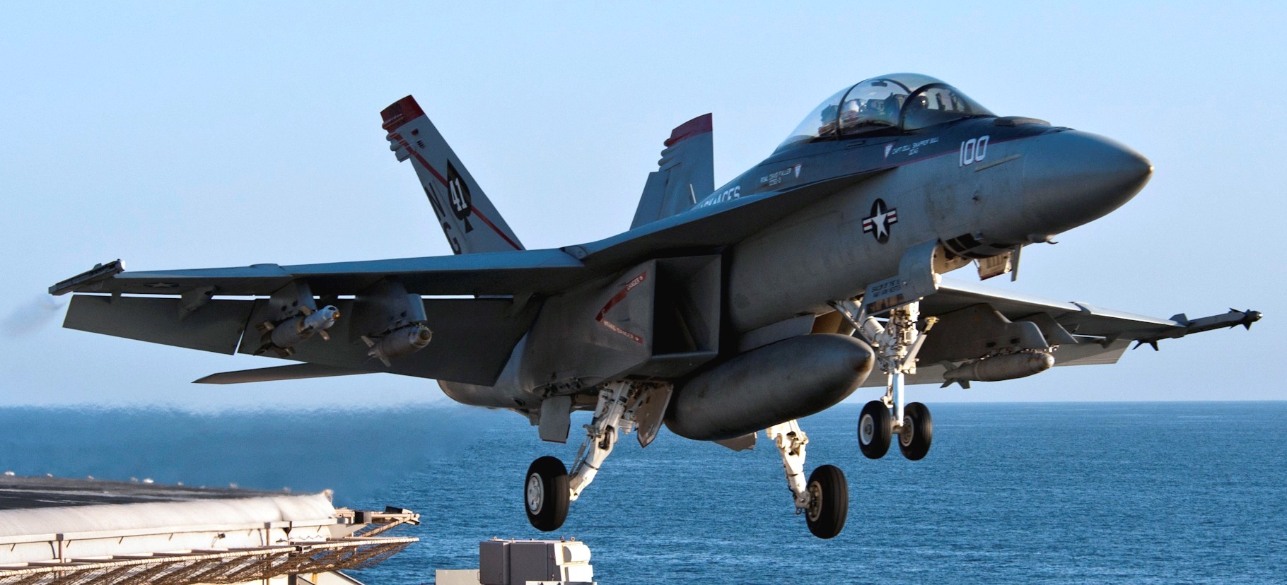 vfa-41 black aces strike fighter squadron f/a-18f super hornet cvw-9 cvn-70 uss john c. stennis us navy 99p