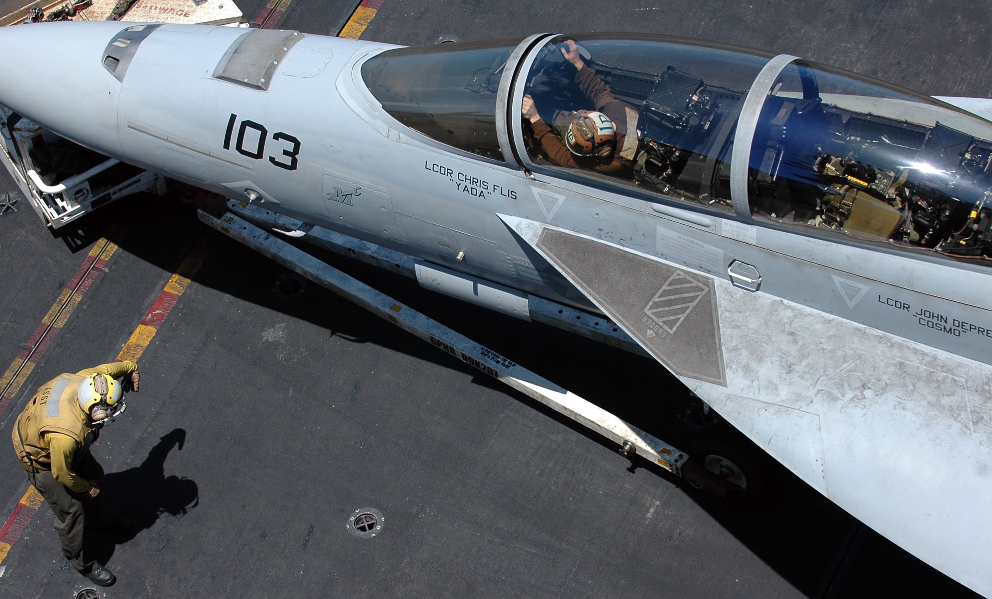 vfa-41 black aces strike fighter squadron f/a-18f super hornet cvw-11 cvn-68 uss nimitz us navy 136p