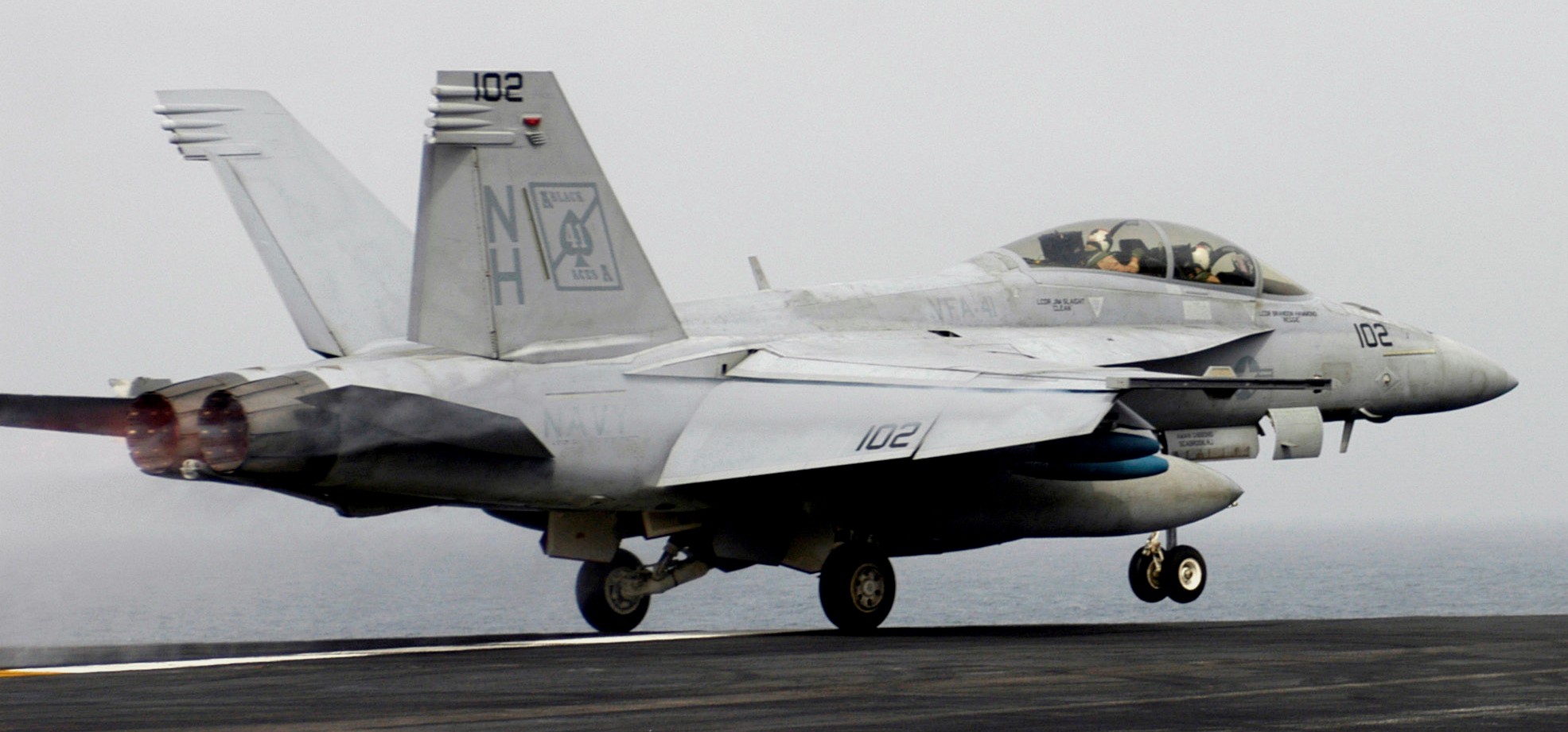 vfa-41 black aces strike fighter squadron f/a-18f super hornet cvw-11 cvn-68 uss nimitz us navy 146p