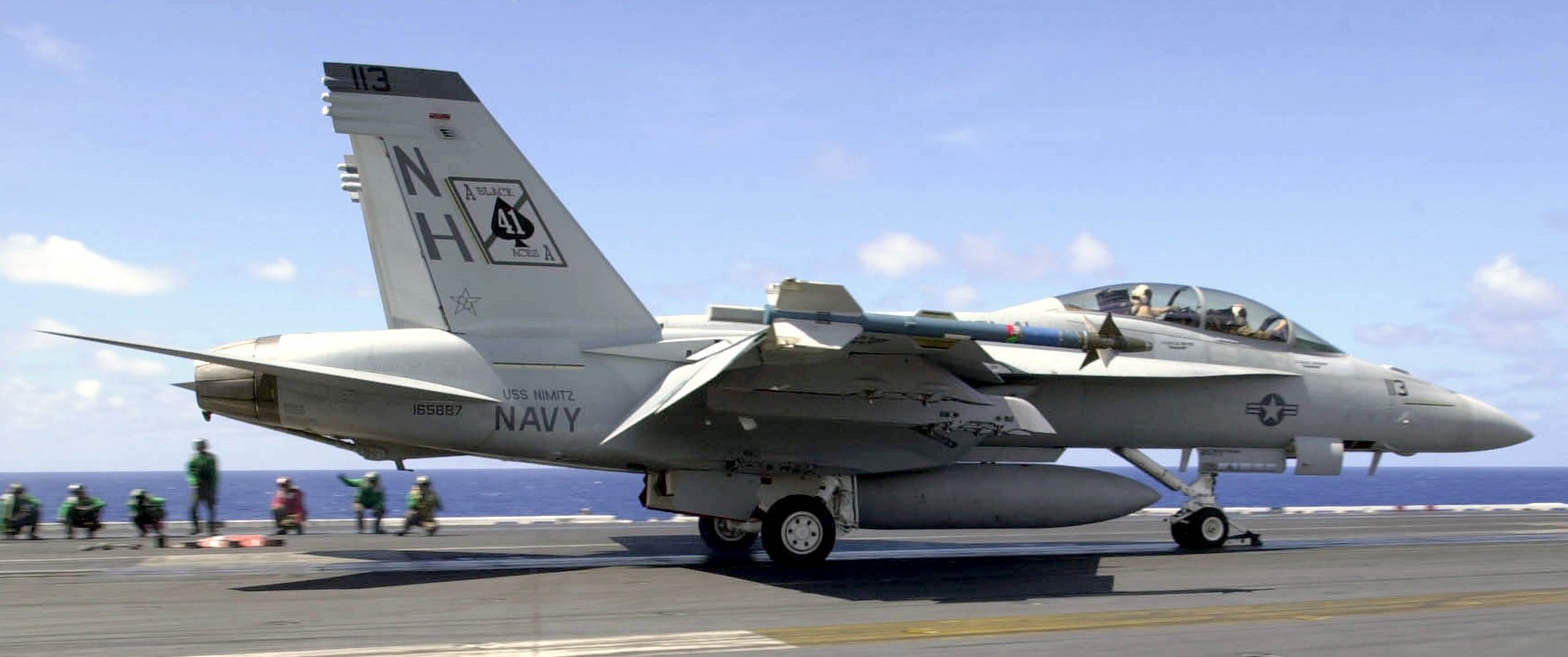 vfa-41 black aces strike fighter squadron f/a-18f super hornet cvw-11 cvn-68 uss nimitz us navy 195p