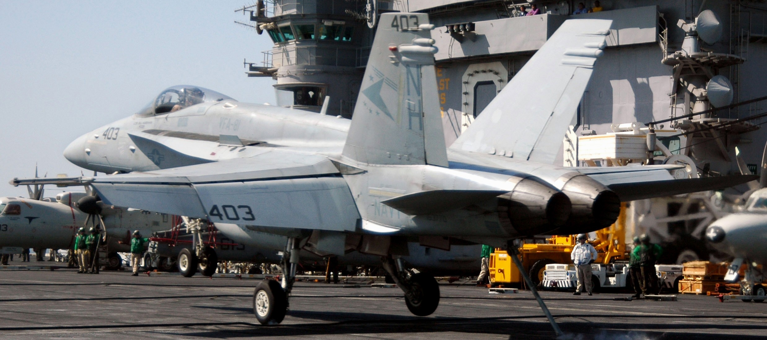 vfa-81 sunliners strike fighter squadron f/a-18c hornet cvw-11 cvn-68 uss nimitz 08