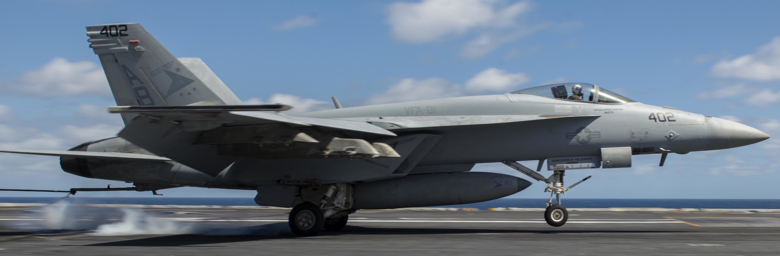 vfa-81 sunliners strike fighter squadron f/a-18e super hornet cvw-1 cvn-75 uss harry s. truman 57