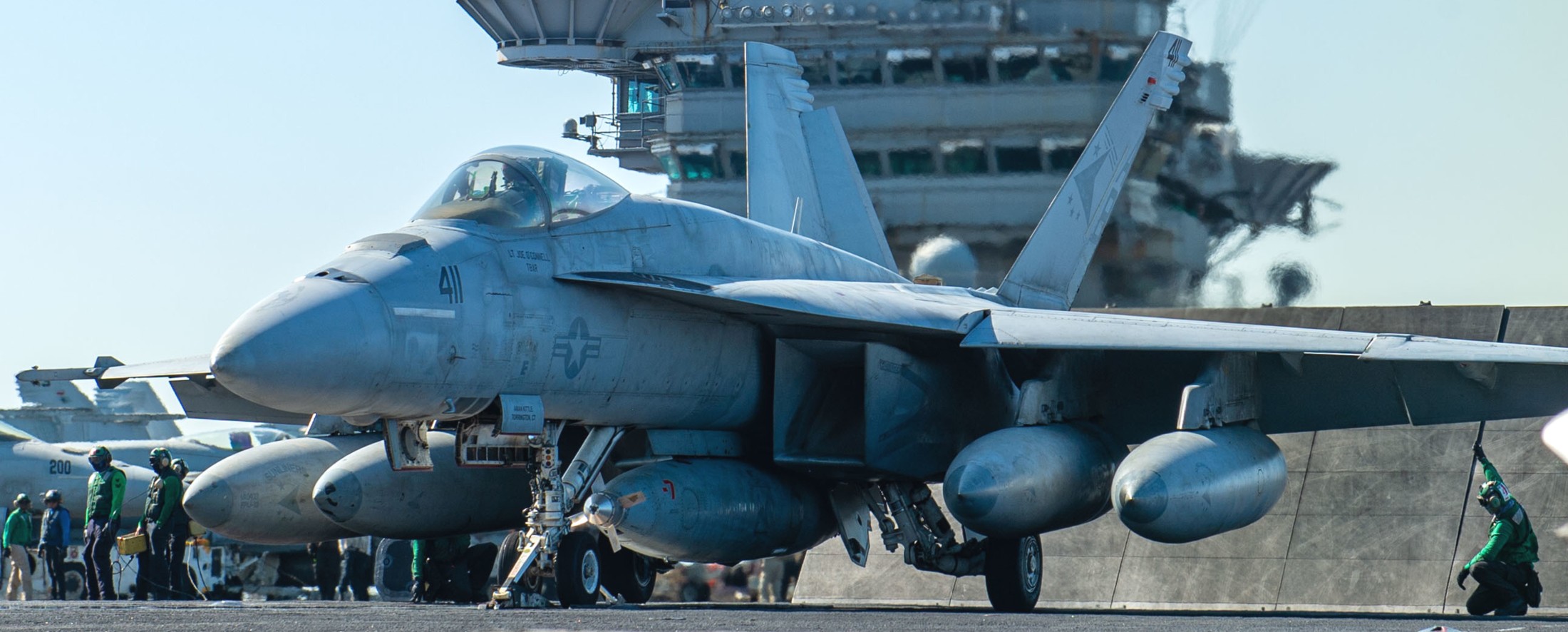 vfa-81 sunliners strike fighter squadron f/a-18e super hornet cvw-1 cvn-75 uss harry s. truman 101