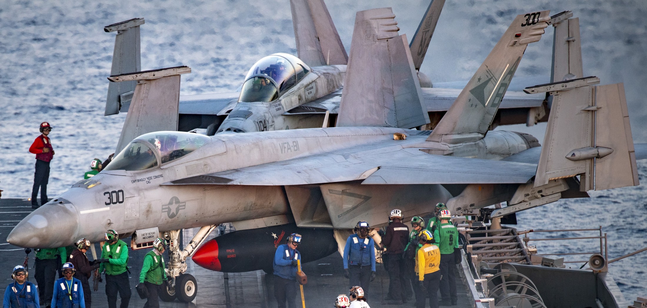 vfa-81 sunliners strike fighter squadron f/a-18e super hornet cvw-1 cvn-75 uss harry s. truman 2024 127
