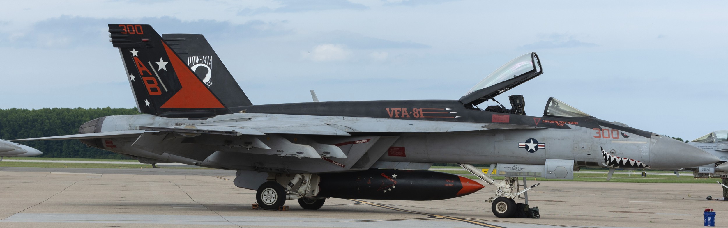 vfa-81 sunliners strike fighter squadron f/a-18e super hornet returning nas oceana virginia may 2025