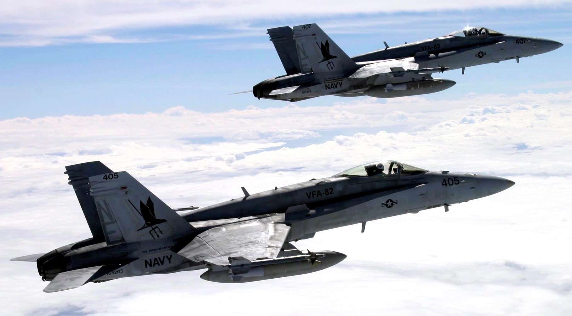 vfa-82 marauders strike fighter squadron f/a-18c hornet us navy pacific missile range facility 37