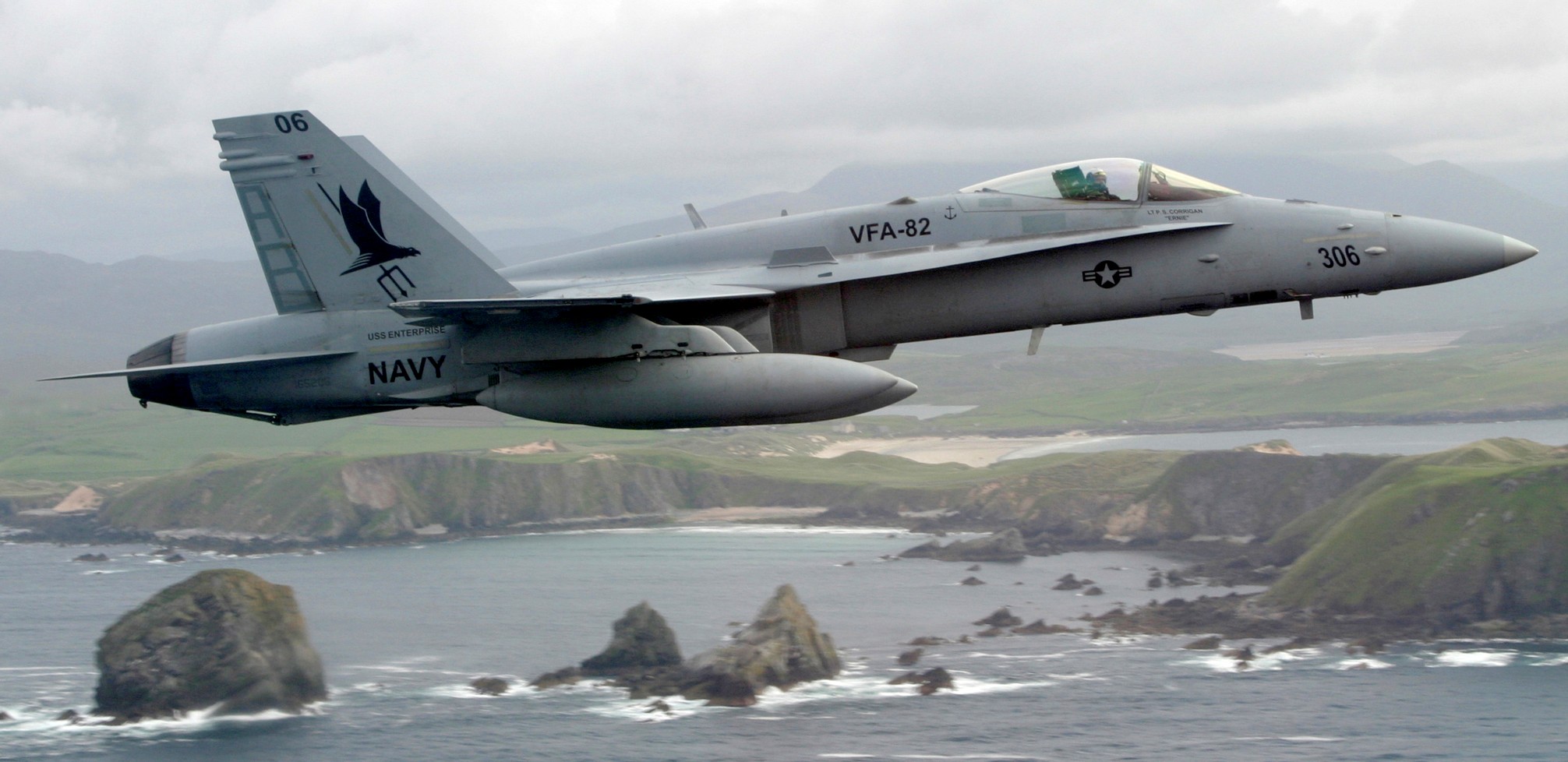 vfa-82 marauders strike fighter squadron f/a-18c hornet cvw-1 uss enterprise cvn-65 47