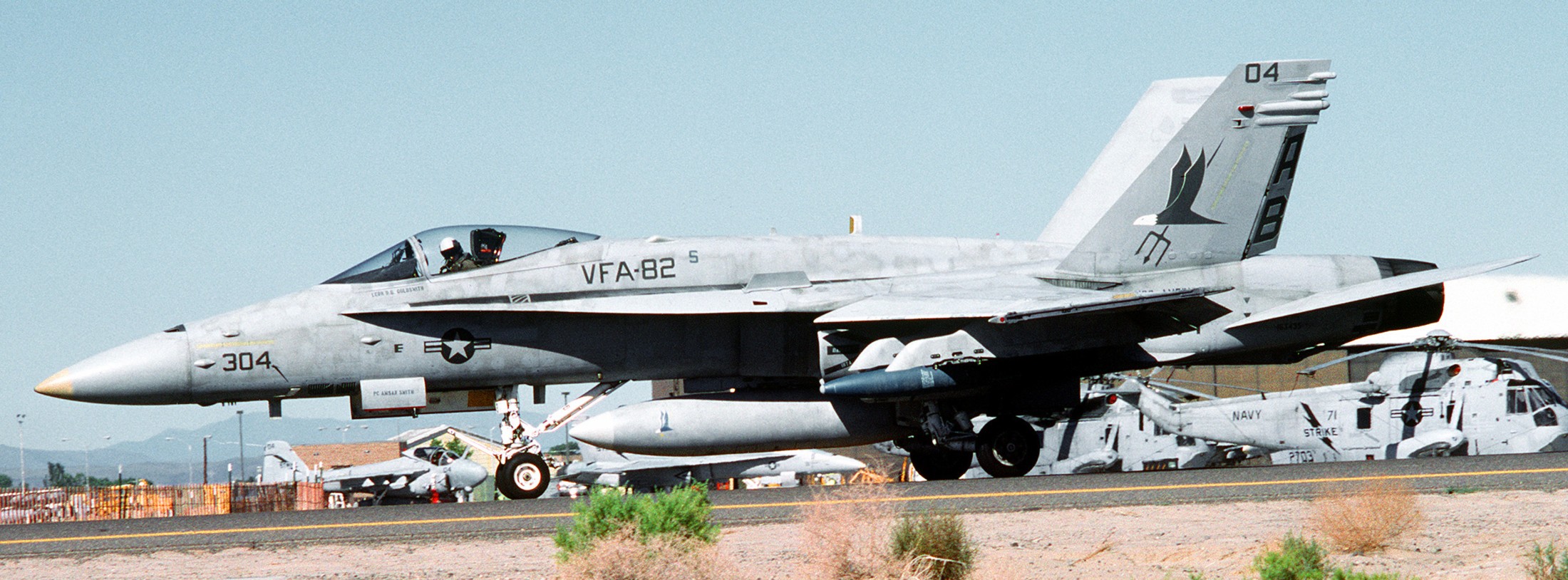 vfa-82 marauders f/a-18c hornet carrier air wing cvw-1 uss america cv-66