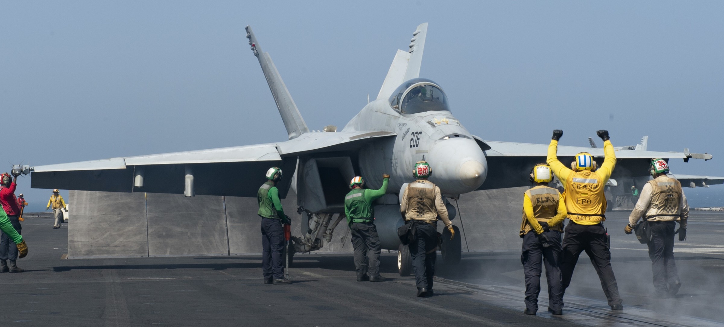 vfa-83 rampagers strike fighter squadron f/a-18e super hornet cvw-3 uss dwight d. eisenhower cvn-69 60