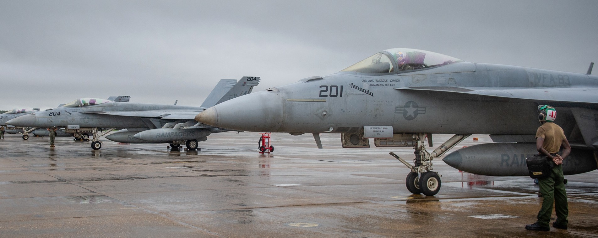 vfa-83 rampagers strike fighter squadron f/a-18e super hornet us navy nas oceana 68