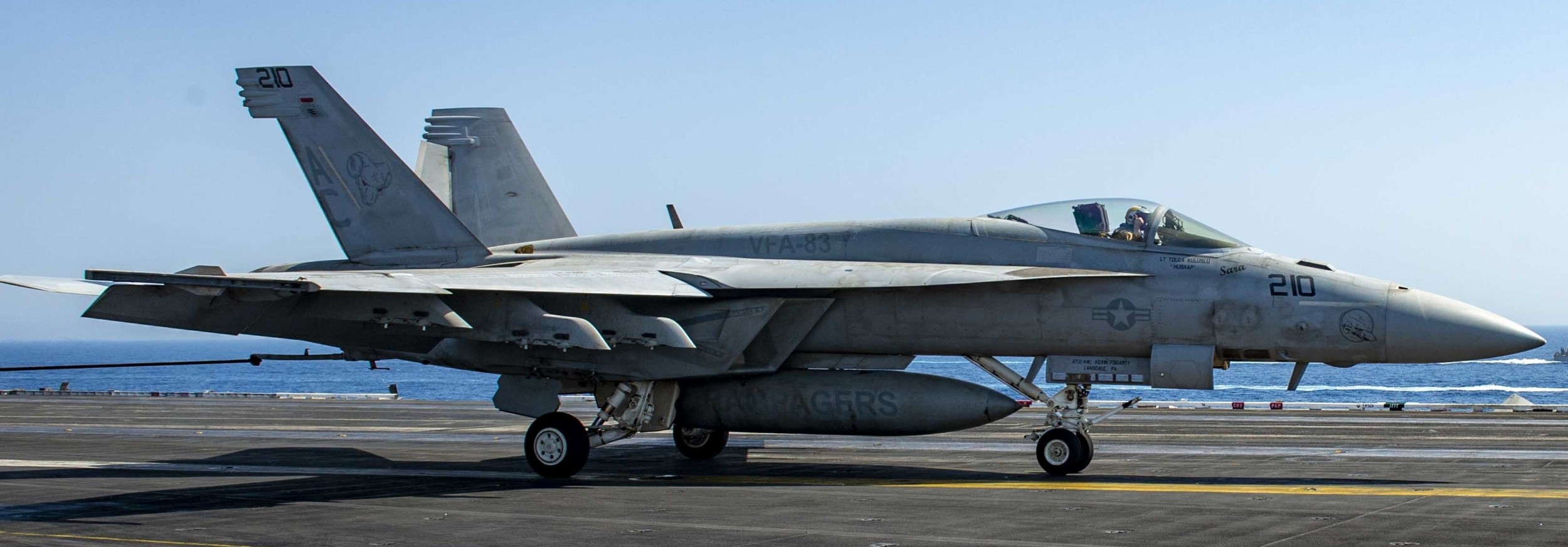 vfa-83 rampagers strike fighter squadron f/a-18e super hornet cvw-3 uss dwight d. eisenhower cvn-69 74