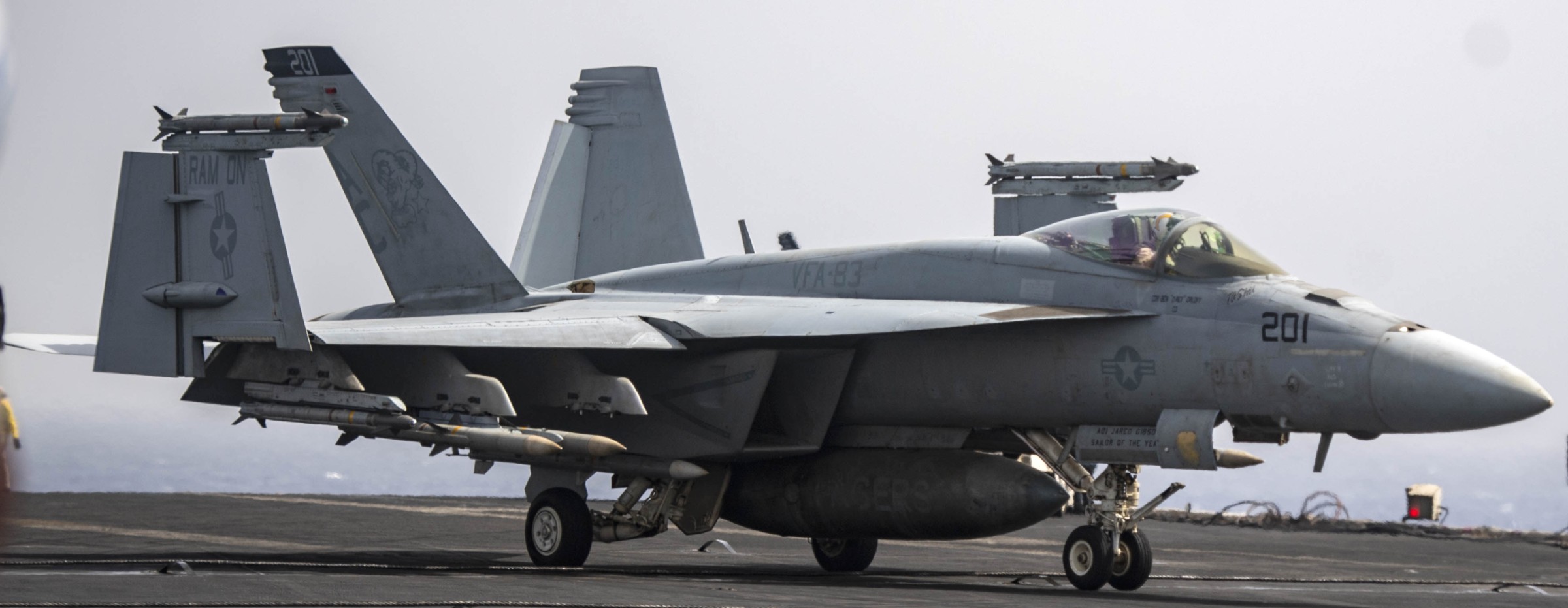 vfa-83 rampagers strike fighter squadron f/a-18e super hornet cvw-3 cvn-69 uss dwight d. eisenhower 102