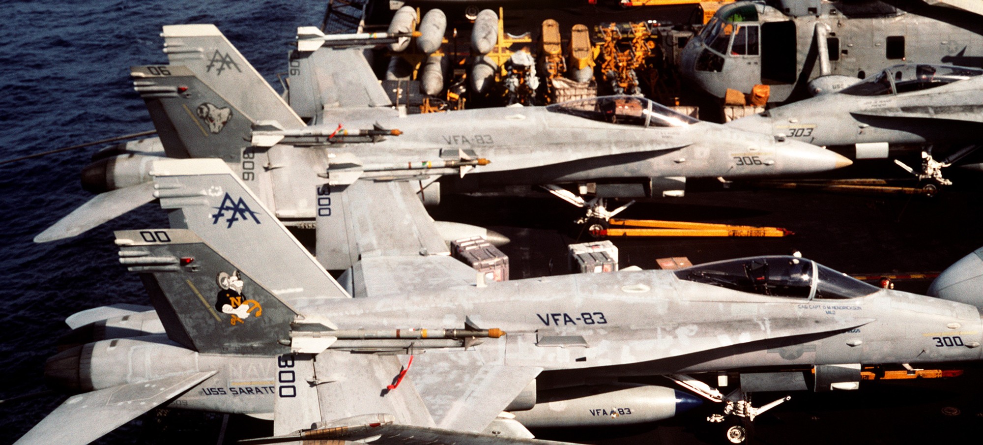 vfa-83 rampagers strike fighter squadron f/a-18c hornet cvw-17 uss saratoga cv-60 157