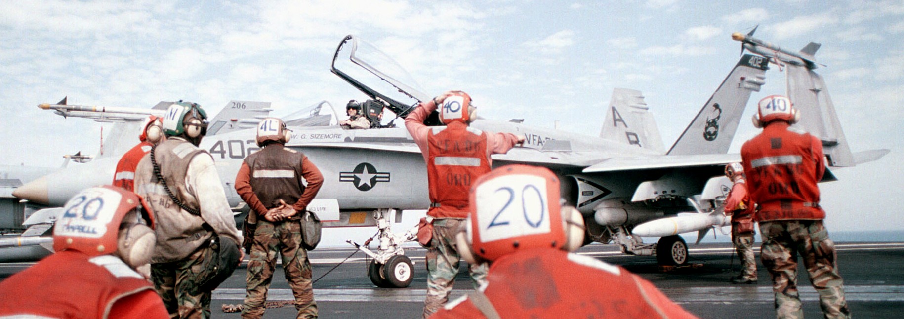 vfa-86 sidewinders strike fighter squadron f/a-18c hornet cvw-1 uss george washington cvn-73 navy 14