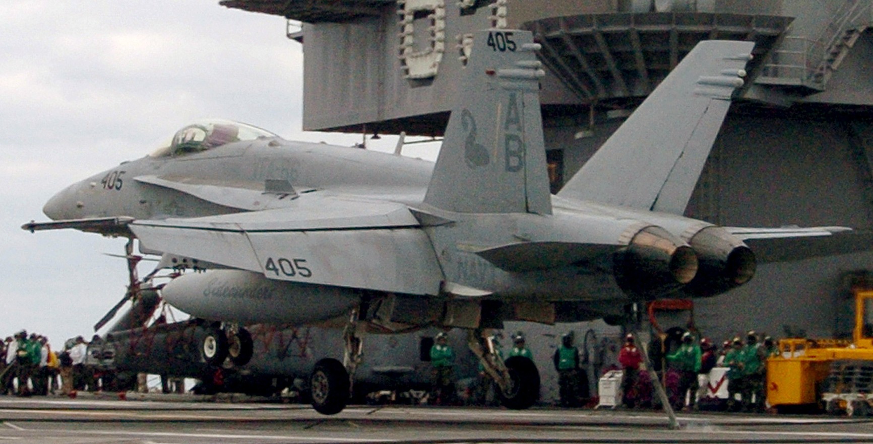 vfa-86 sidewinders strike fighter squadron f/a-18c hornet cvw-1 uss enterprise cvn-65 navy 85p