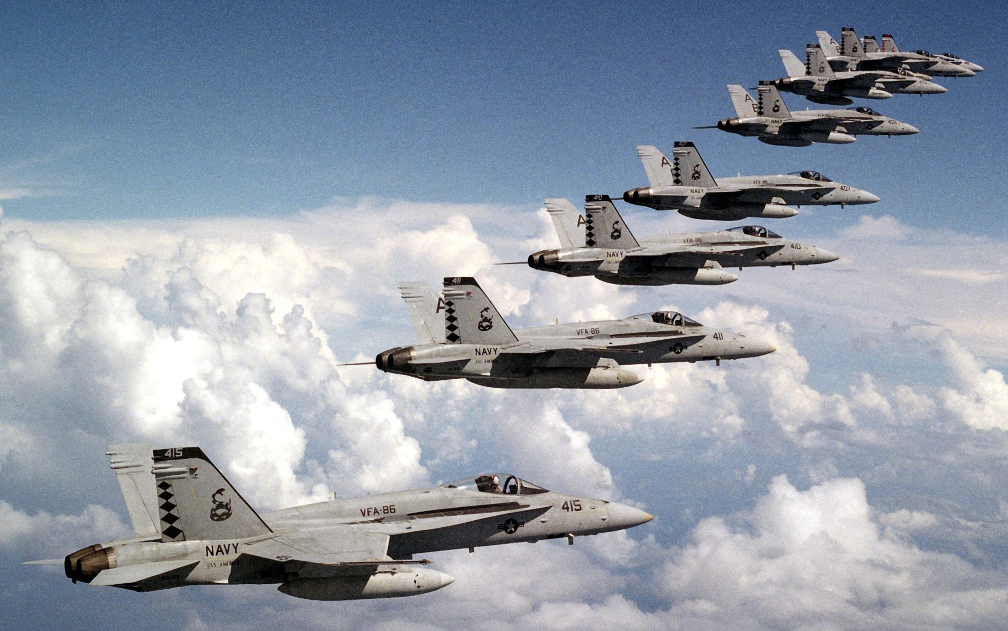 vfa-86 sidewinders strike fighter squadron f/a-18c hornet cvw-1 uss america cv-66 navy 125