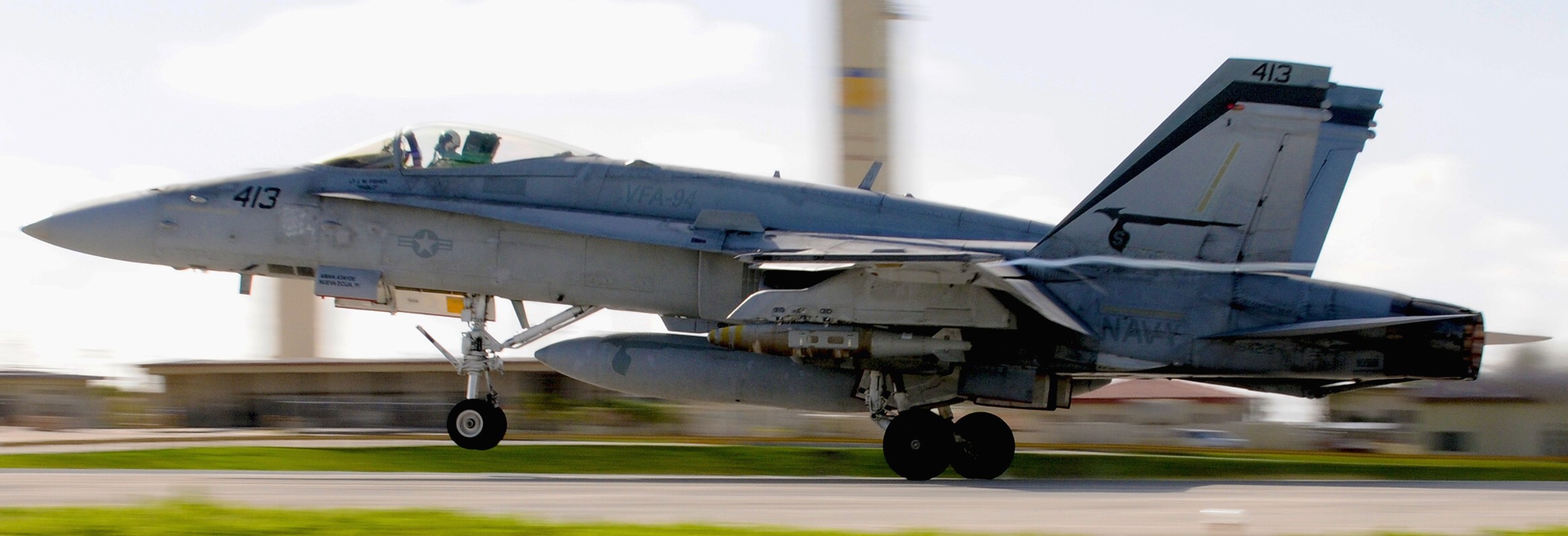 vfa-94 mighty shrikes strike fighter squadron f/a-18c hornet andersen afb guam 08
