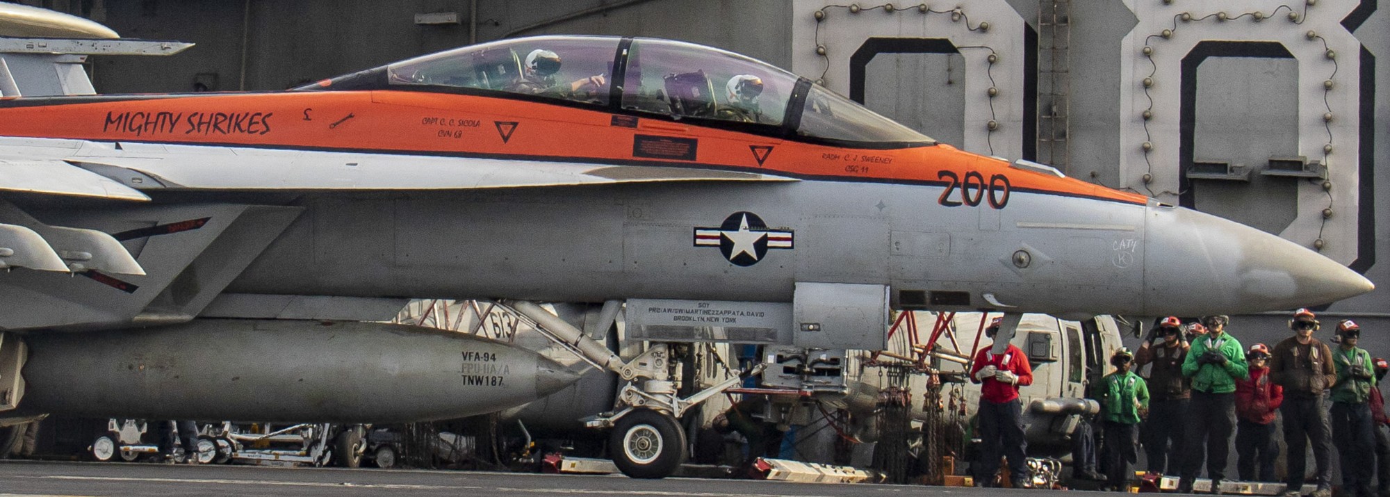 vfa-94 mighty shrikes strike fighter squadron f/a-18f super hornet cvw-17 cvn-68 uss nimitz 121