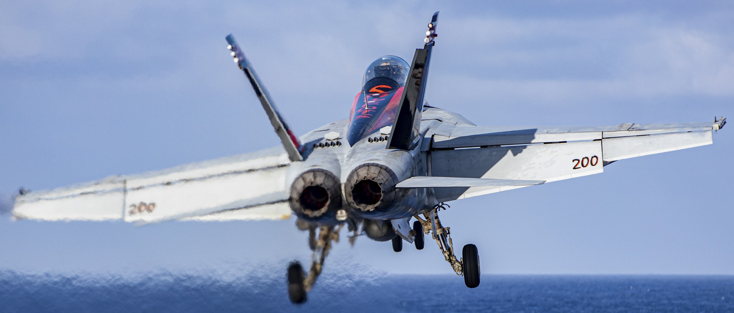 vfa-94 mighty shrikes strike fighter squadron f/a-18f super hornet cvw-17 cvn-68 uss nimitz 125