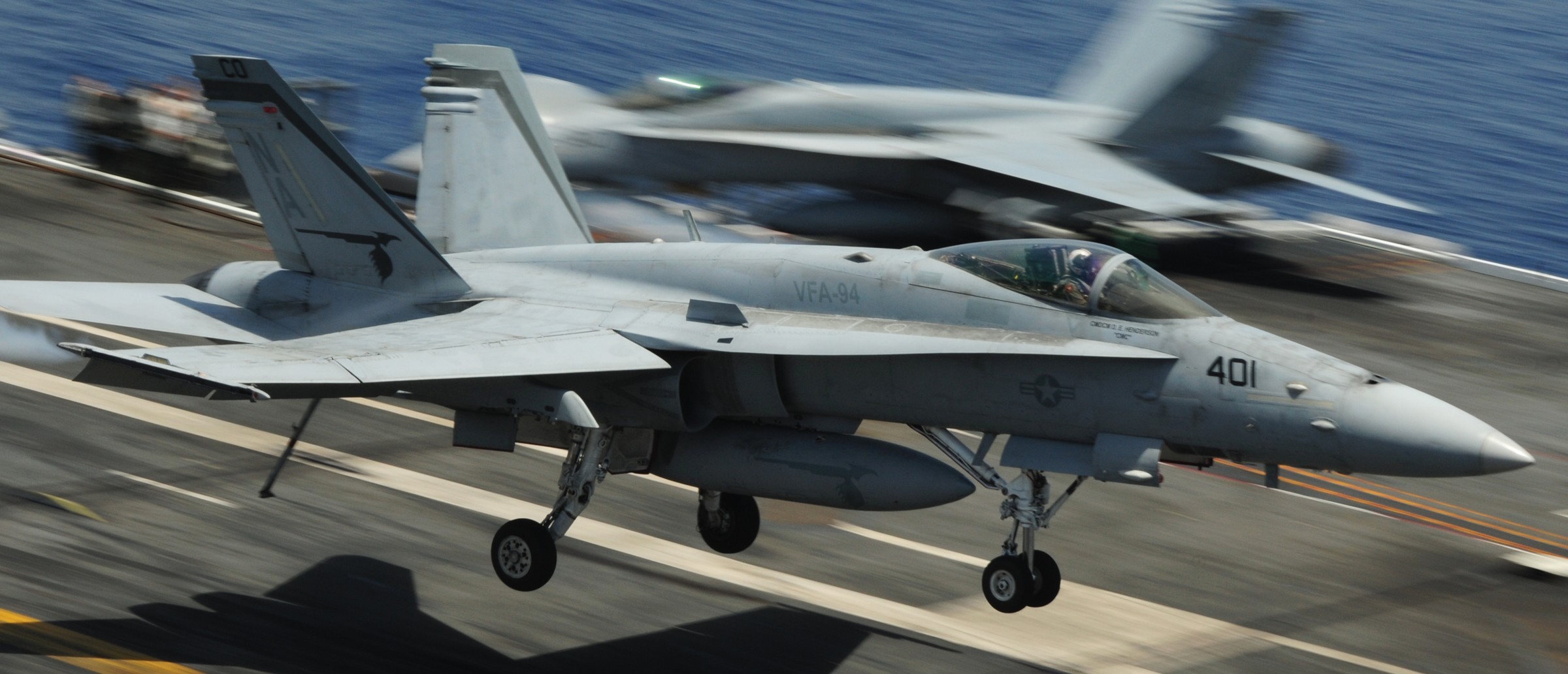 vfa-94 mighty shrikes strike fighter squadron f/a-18c hornet cvw-17 uss carl vinson cvn-70 us navy 38p
