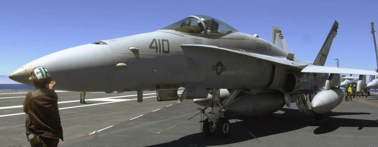 vfa-94 mighty shrikes strike fighter squadron f/a-18c hornet cvw-11 uss nimitz cvn-68 us navy 47p