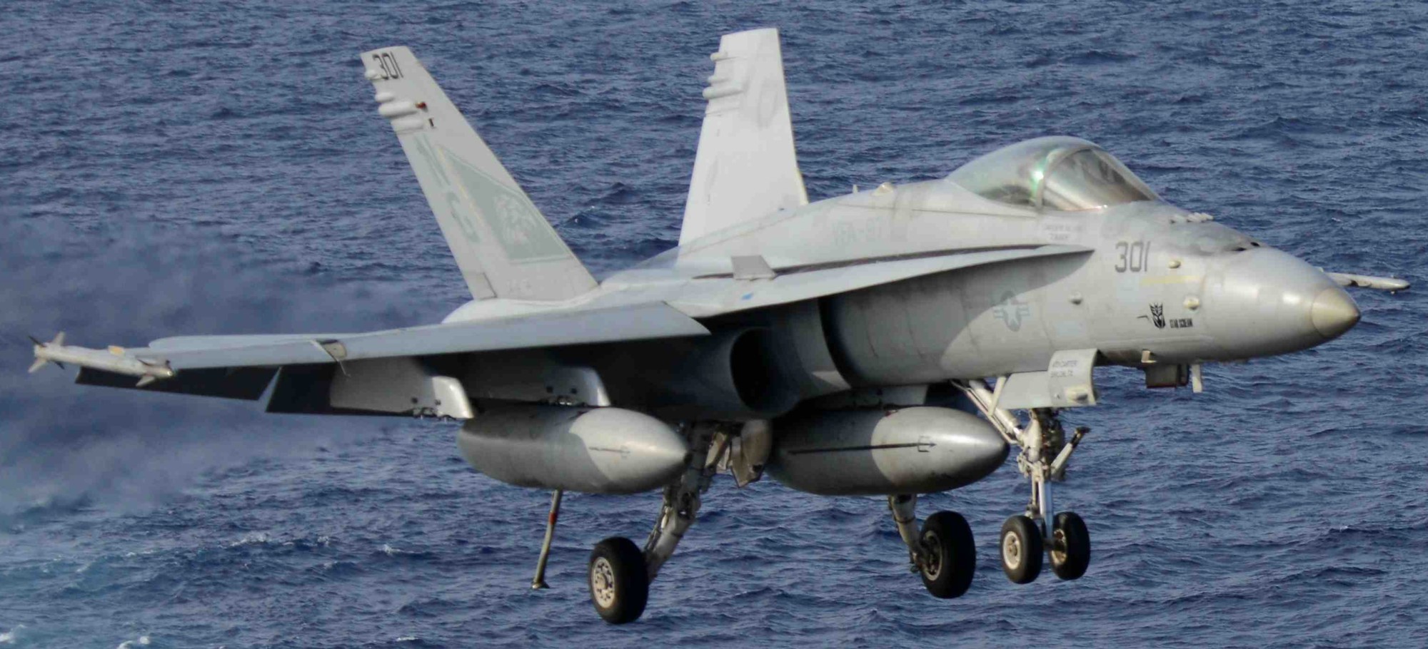 vfa-97 warhawks strike fighter squadron f/a-18c hornet cvw-9 uss john c. stennis cvn-74 us navy 22