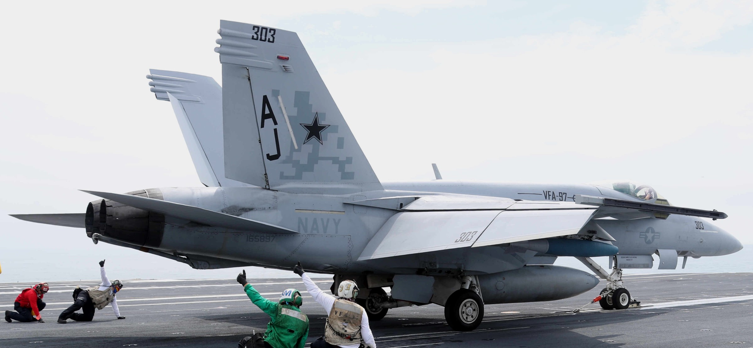 vfa-97 warhawks strike fighter squadron f/a-18e super hornet cvw-8 uss gerald r. ford cvn-78 us navy 44