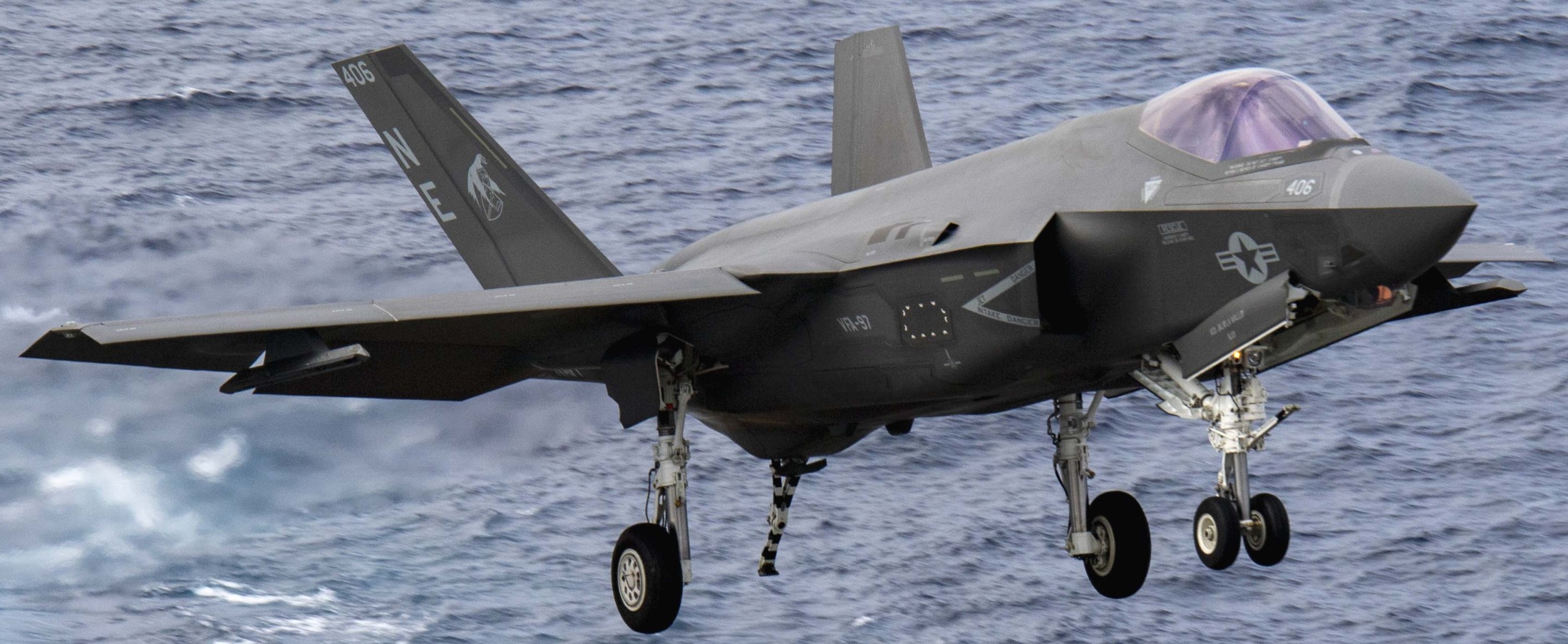 vfa-97 warhawks strike fighter squadron f-35c lightning ii cvw-2 cvn-70 uss carl vinson 65
